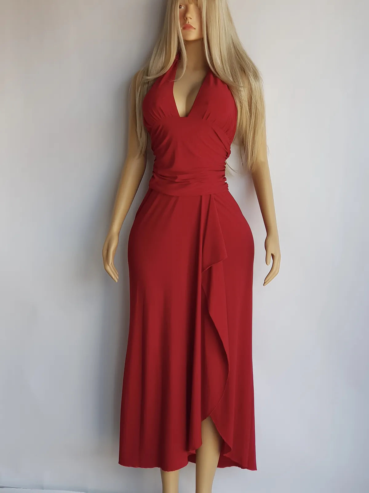 90s Super Sexy Red Goddess Gown - Absolutely Beautiful Silhouette with Halter Top & Hip Ruching - Stretch body hugging high quality draped jersey fabric