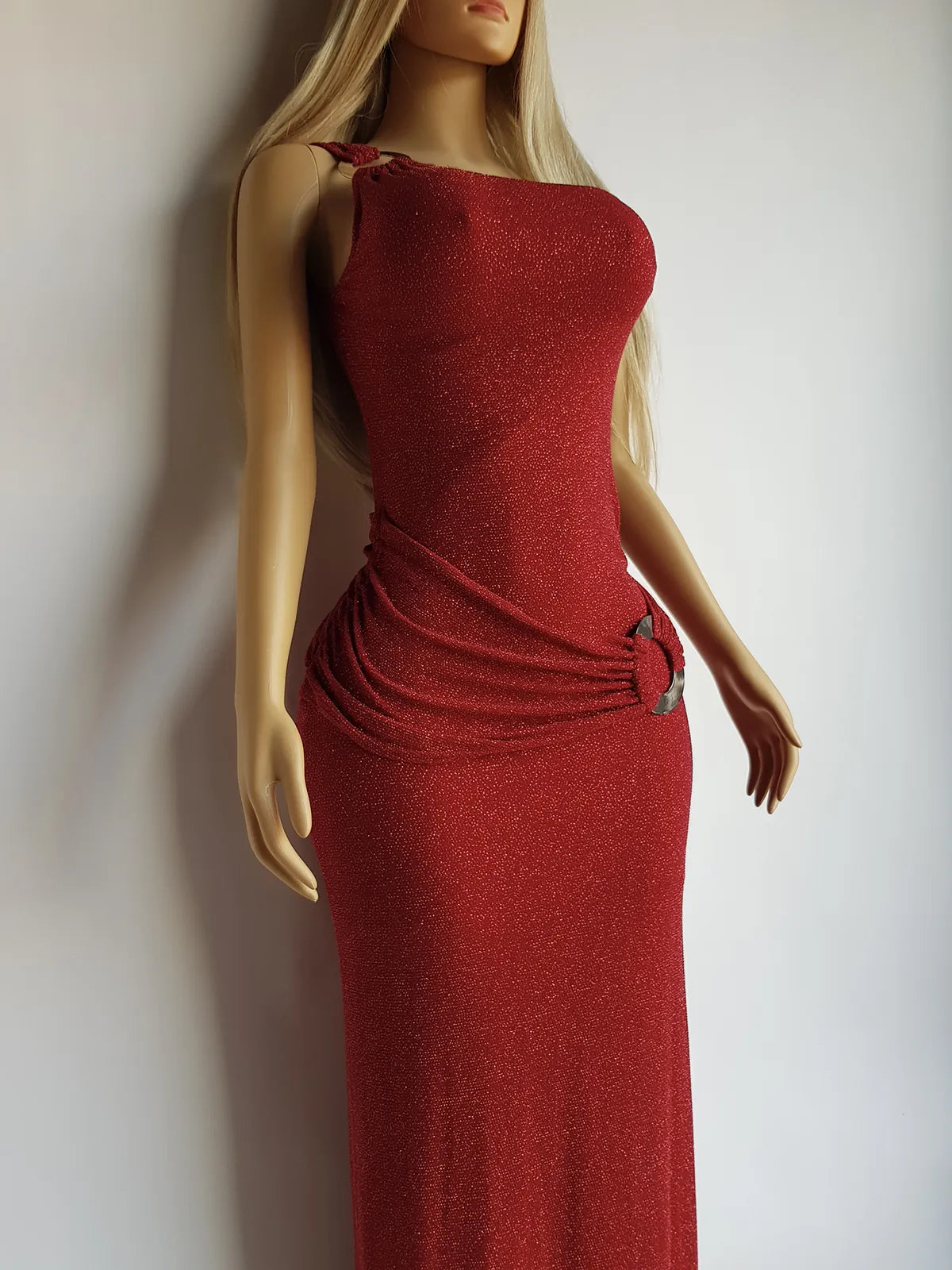Iconic 90s Super Sexy Red Sparkle Gown - Absolutely Beautiful Silhouette & Hip Ruching with Silver Hardware Buckle that clings to the hip perfectly- Red with Red cast Diamonds in the fabric - Stretch body hugging high quality fabric
