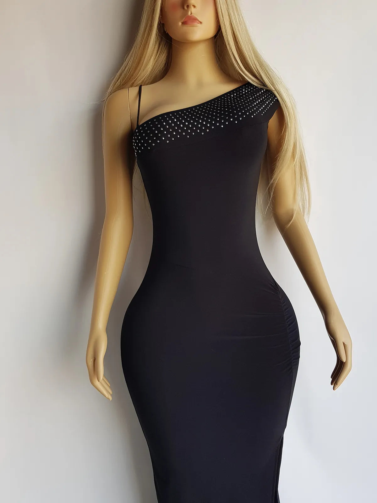 Iconic 90s Super Sexy Crystal Encrusted One Shoulder Gown - Absolutely Beautiful Silhouette & Hip Ruching - Black with Diamonds - Stretch body hugging high quality fabric