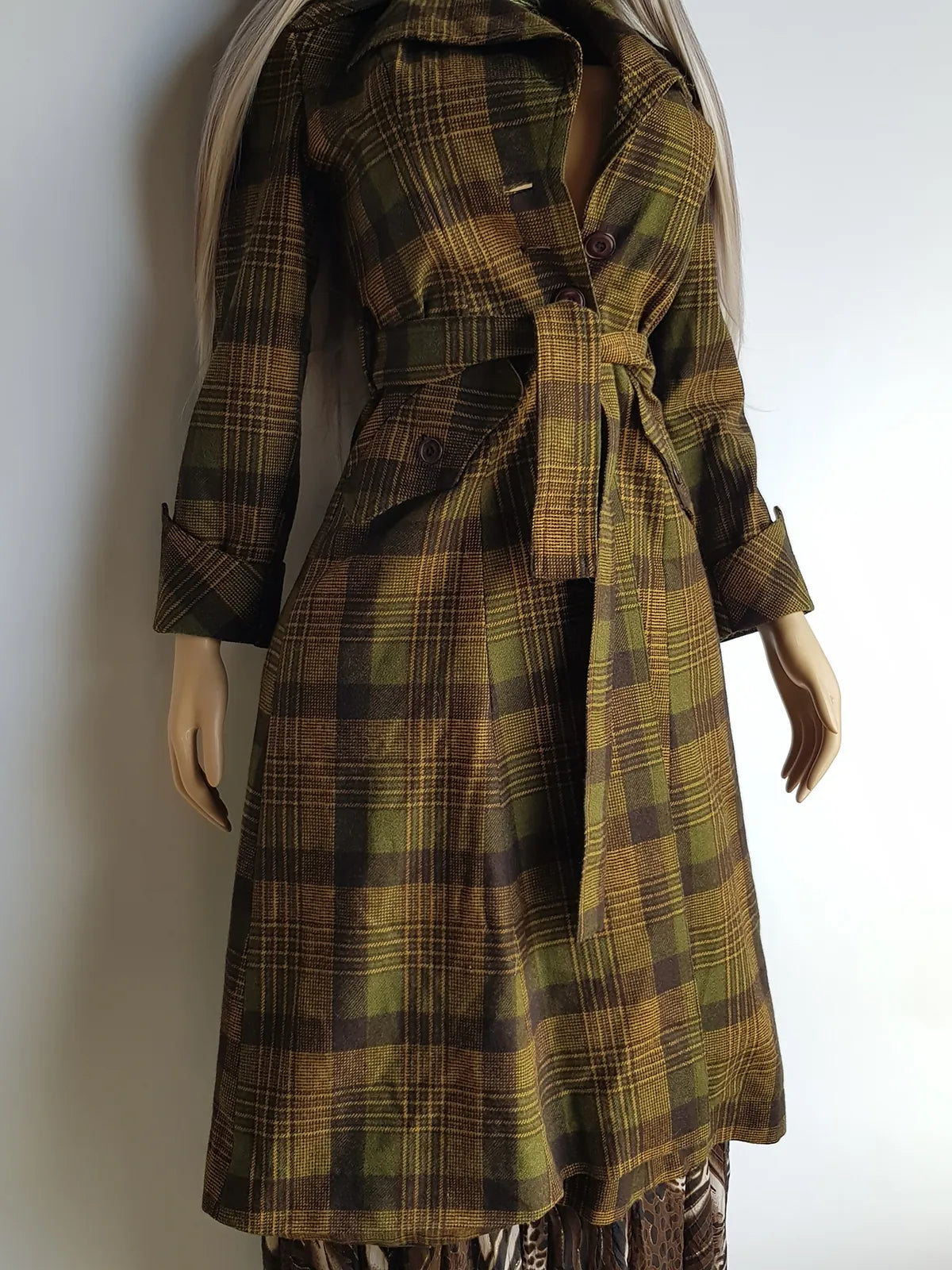 1970s Couture Tailoring Plaid Wool Coat - Absolute Perfection - Very Vivienne Westwood Style- Olive Green Mustard Tones - Stiff Collar & Beautifully Cut Pockets