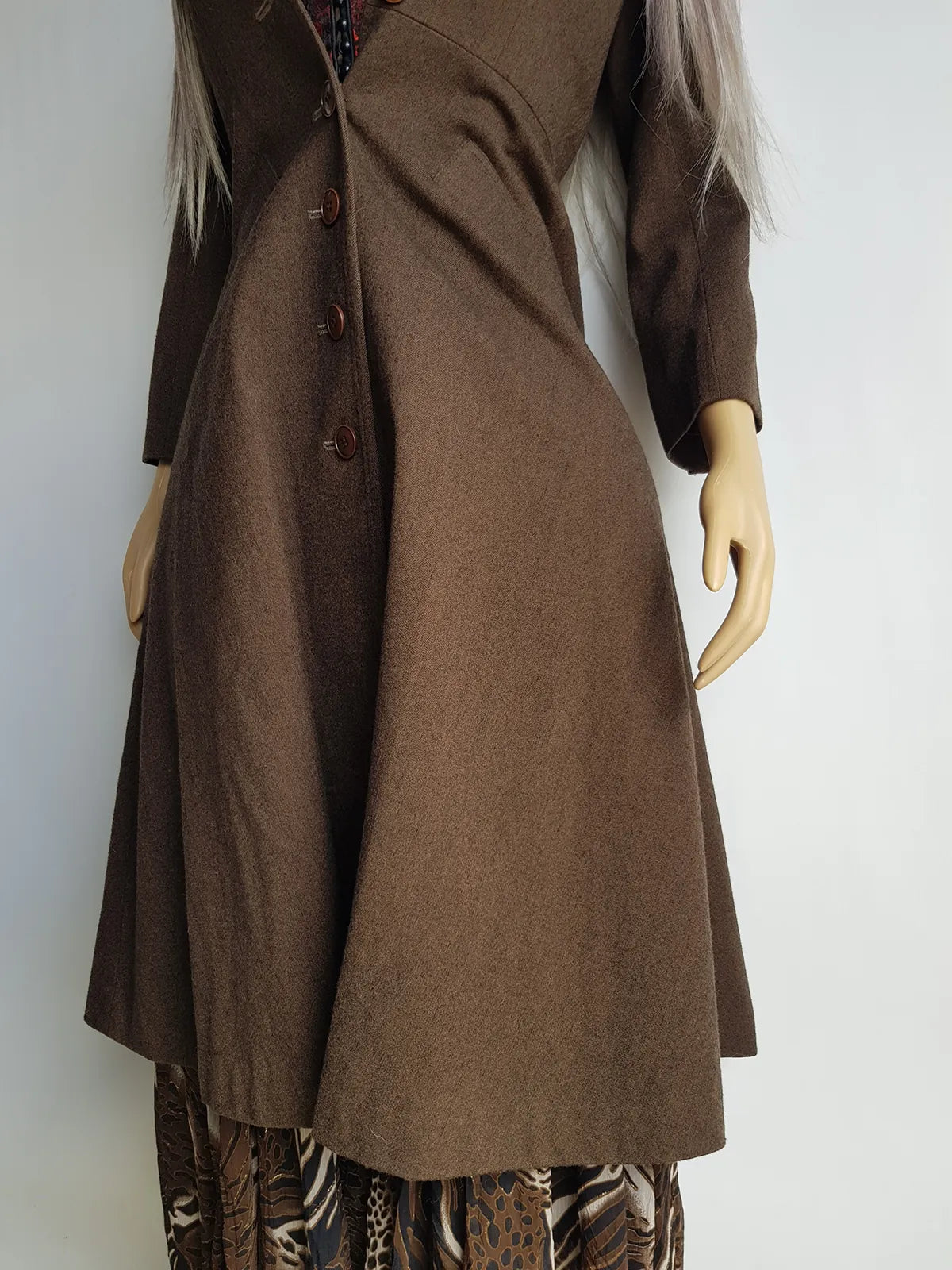 1970s Immaculate Tailoring Wool Coat - Absolute Perfection - Very Vivienne Westwood Style- Rich Brown Tone - Stiff Collar & Beautifully Cut Pockets