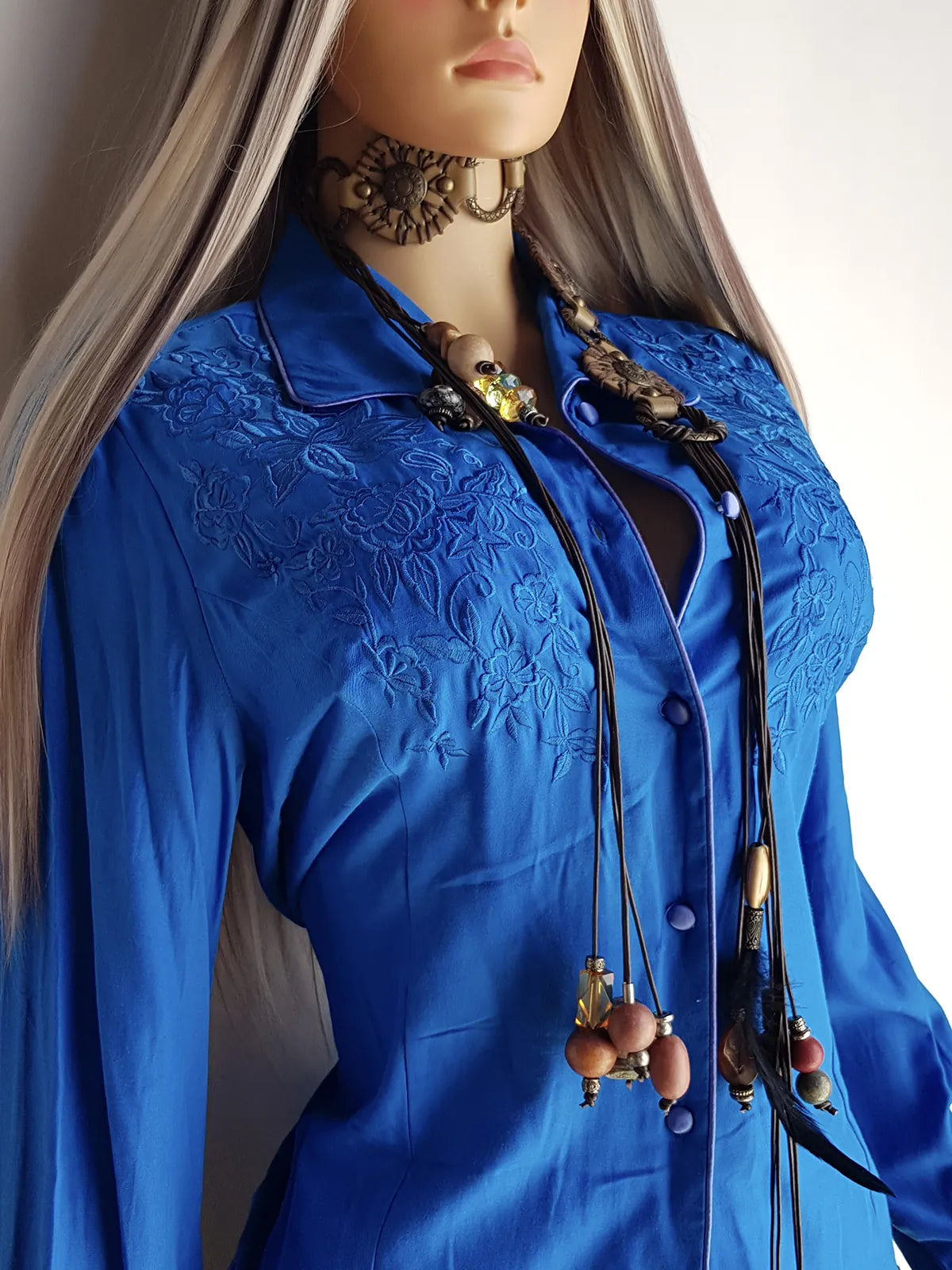 Heavily Embroidered Vintage Cowgirl Shirt - Vibrant Blue - Embroidered Chest & Sleeves - Fitted Hourglass - Stunning Embroidery & Piping - Button Front