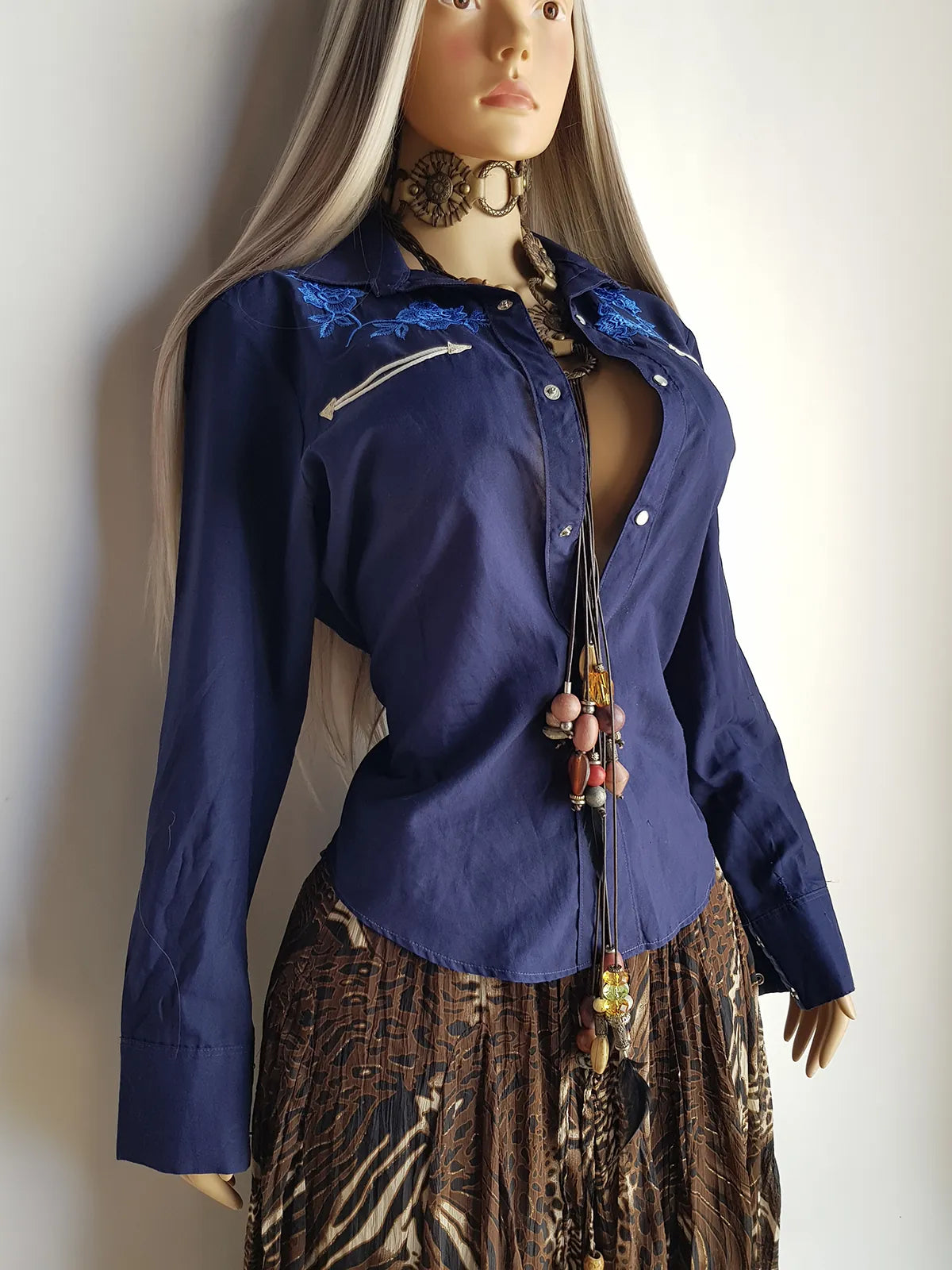 Embroidered Vintage Cowgirl Shirt - Deep Blue - Embroidered Chest - Fitted Hourglass - Stunning Vibrant Blue Embroidery & White Piping - Pop Button Front