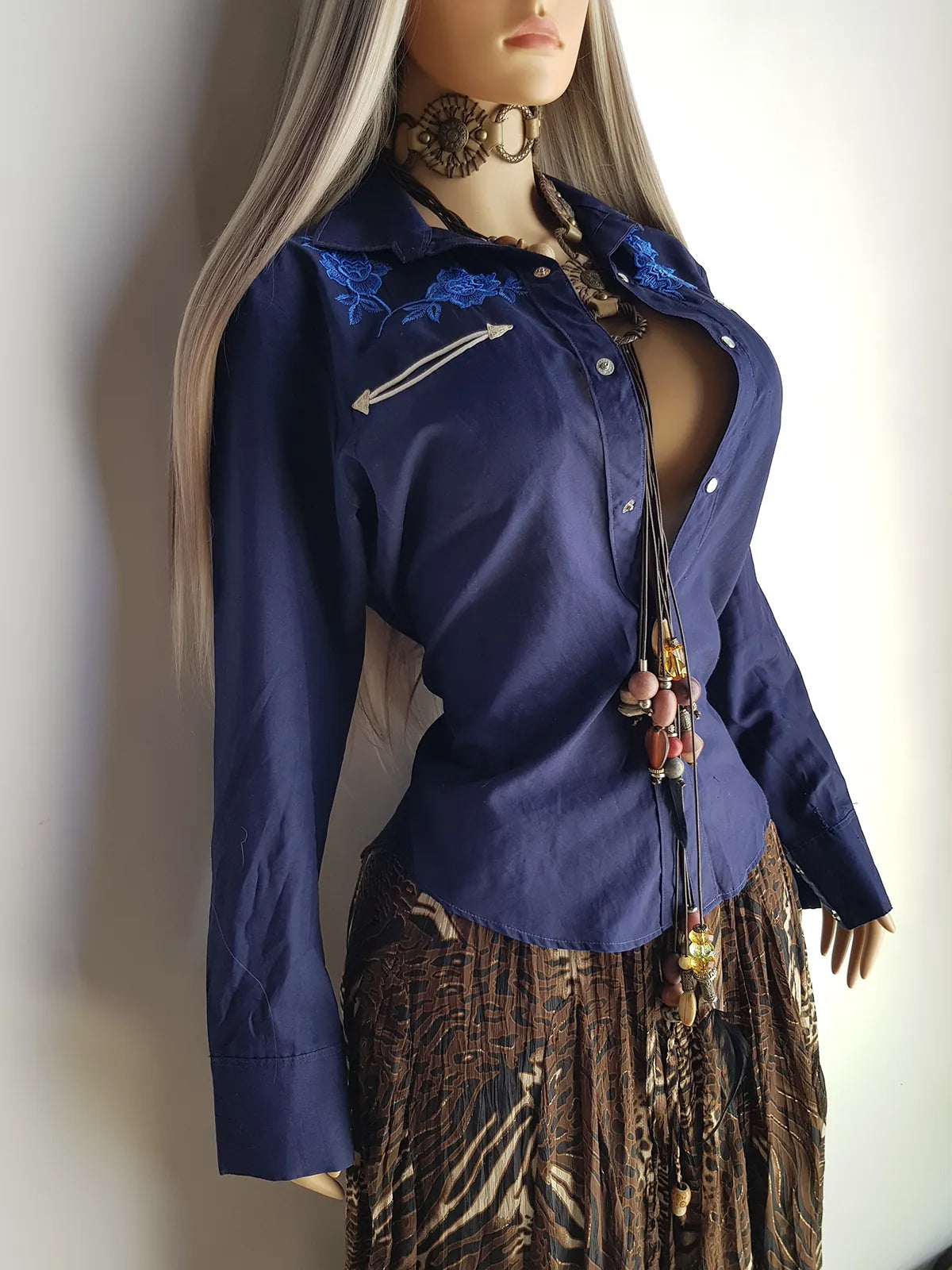 Embroidered Vintage Cowgirl Shirt - Deep Blue - Embroidered Chest - Fitted Hourglass - Stunning Vibrant Blue Embroidery & White Piping - Pop Button Front