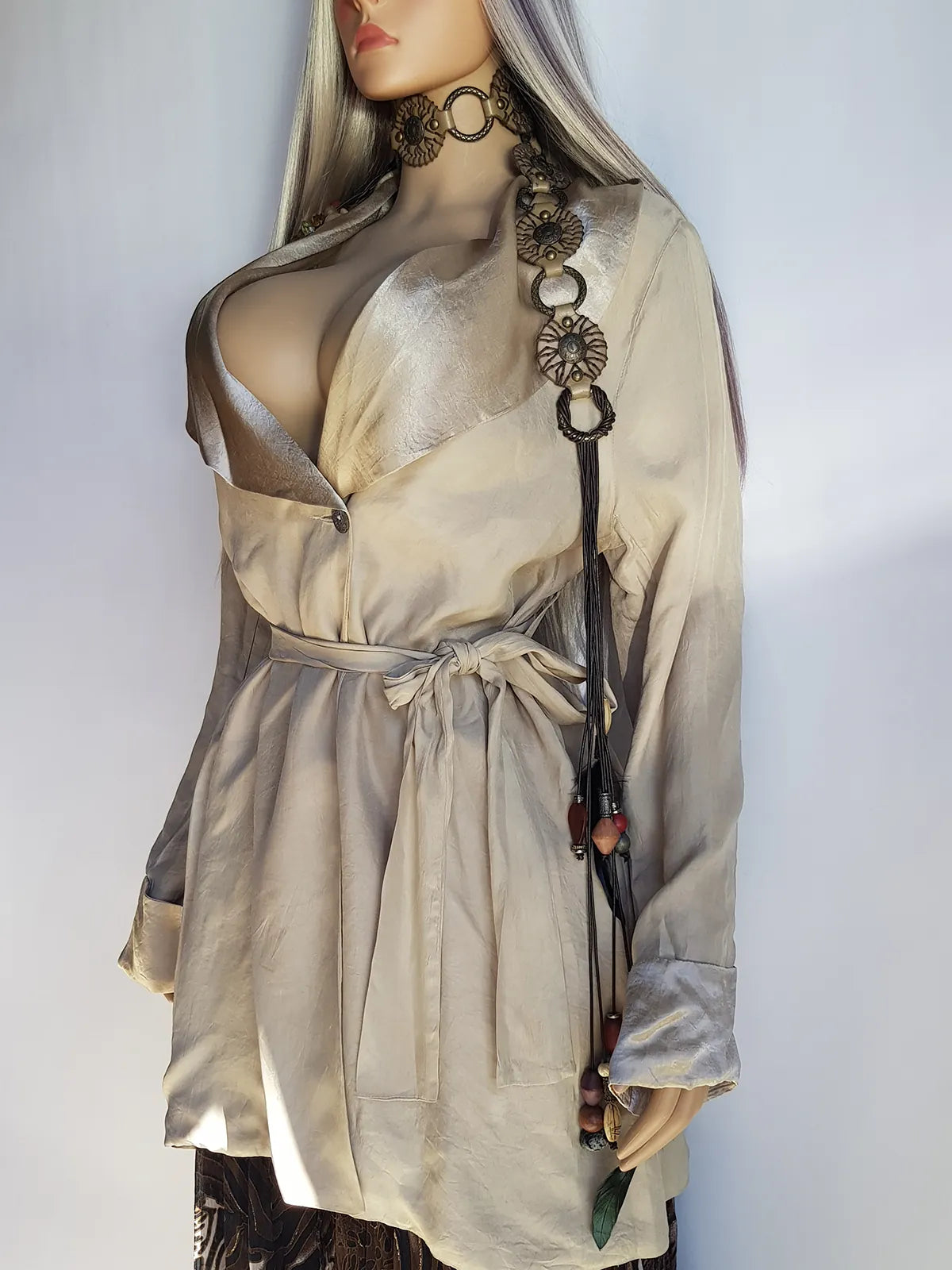 Dreamy Vintage Bohemian Slinky Jacket in Spectacular Pearl Tones - Iridescent Satin finish on Collar with Beautiful Inlaid Button - Tie Hourglass Waist - Perfect Layering Piece