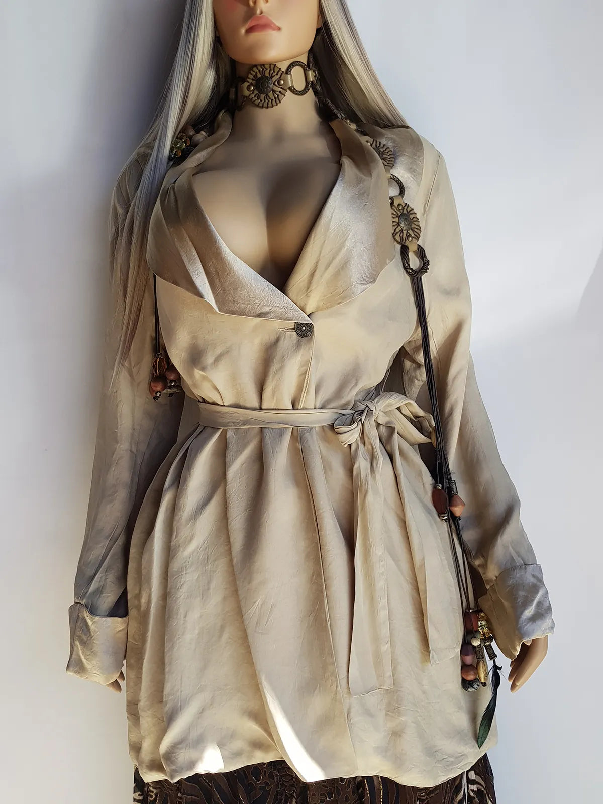 Dreamy Vintage Bohemian Slinky Jacket in Spectacular Pearl Tones - Iridescent Satin finish on Collar with Beautiful Inlaid Button - Tie Hourglass Waist - Perfect Layering Piece