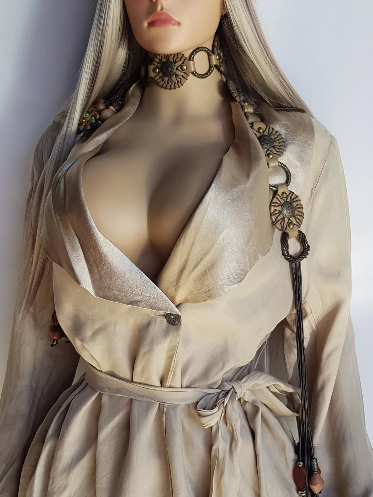 Dreamy Vintage Bohemian Slinky Jacket in Spectacular Pearl Tones - Iridescent Satin finish on Collar with Beautiful Inlaid Button - Tie Hourglass Waist - Perfect Layering Piece