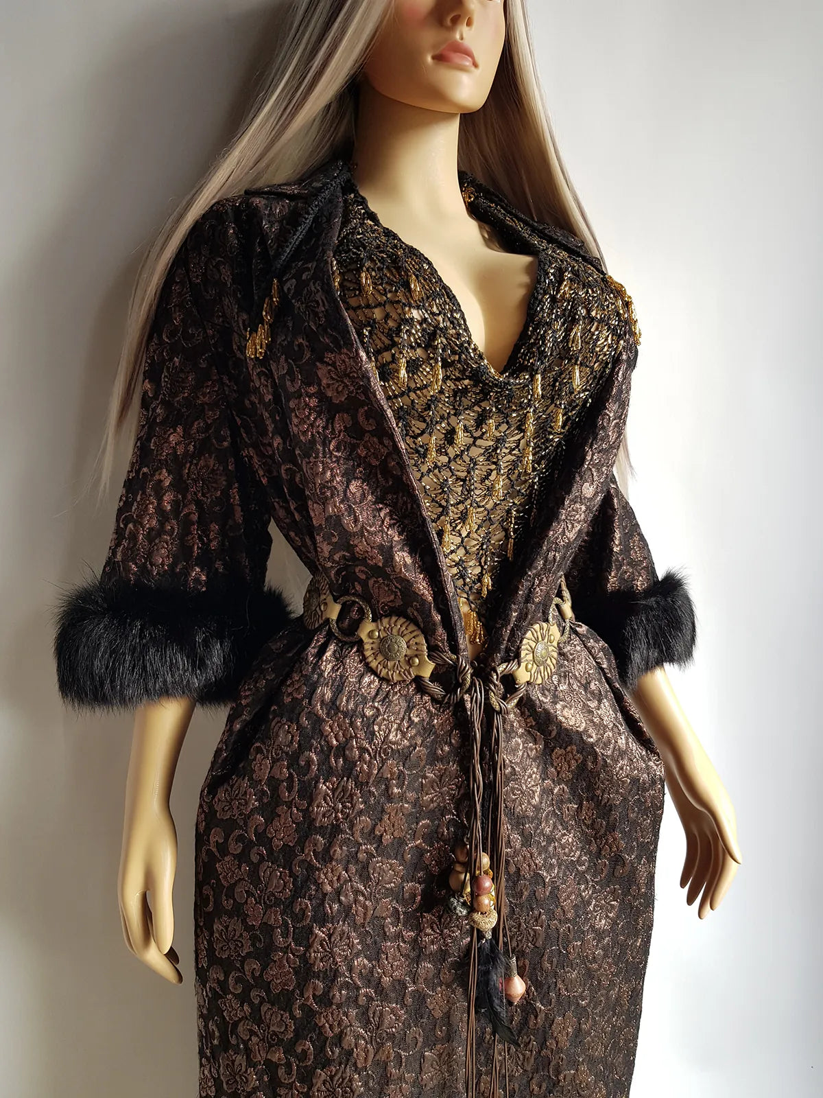 1950s Vintage Bronze Evening Coat with Fur Sleeves - Floral Metallic Print - Immaculate Tailoring - Fully Lined
