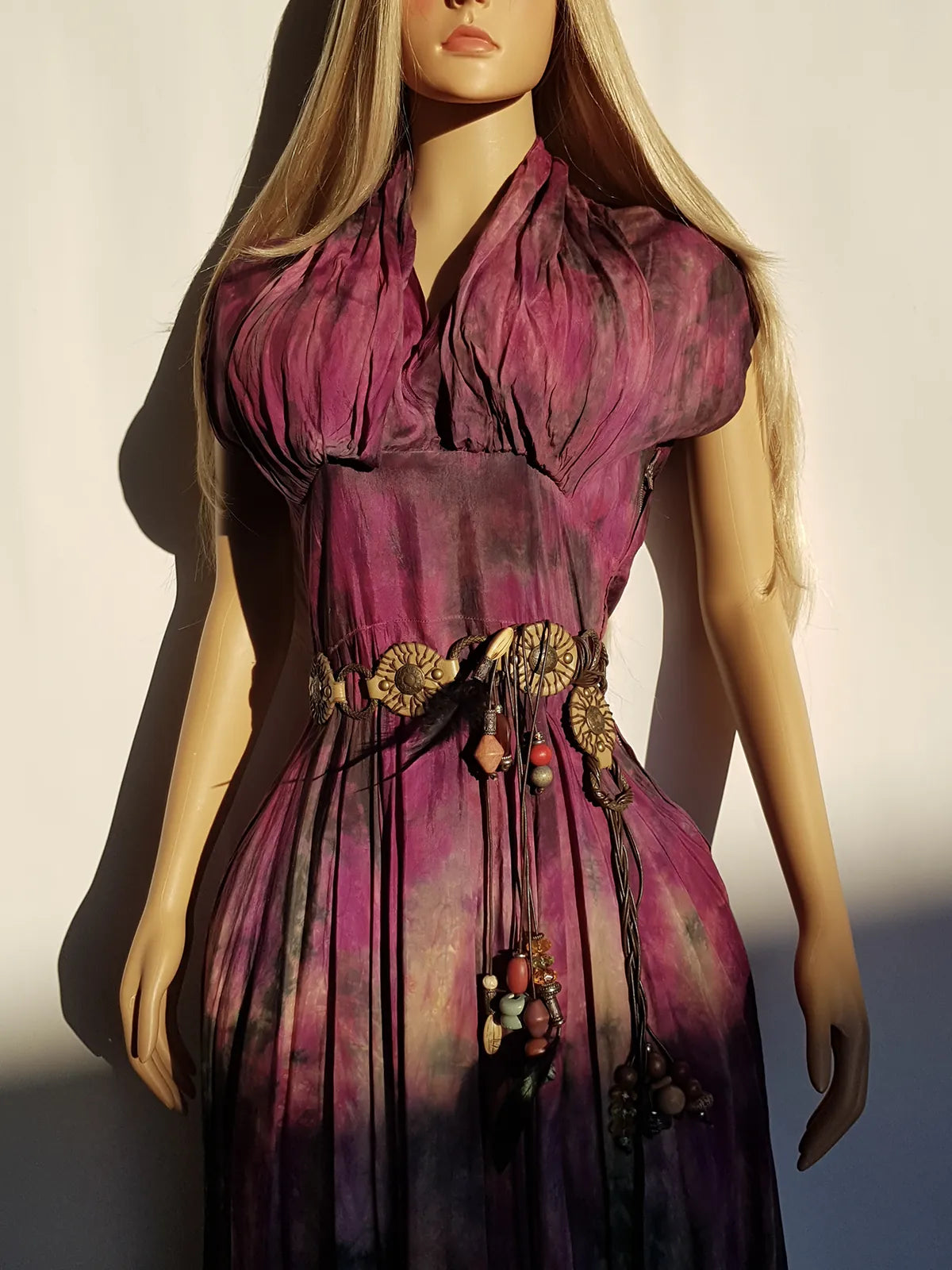 Spectacular 1950s Amethyst Purple & Green Toned Hand Dyed One of a Kind Hourglass Dress - Pure Cotton - Gathered Sculptural Bust - Fitted Waist - Flared Skirt