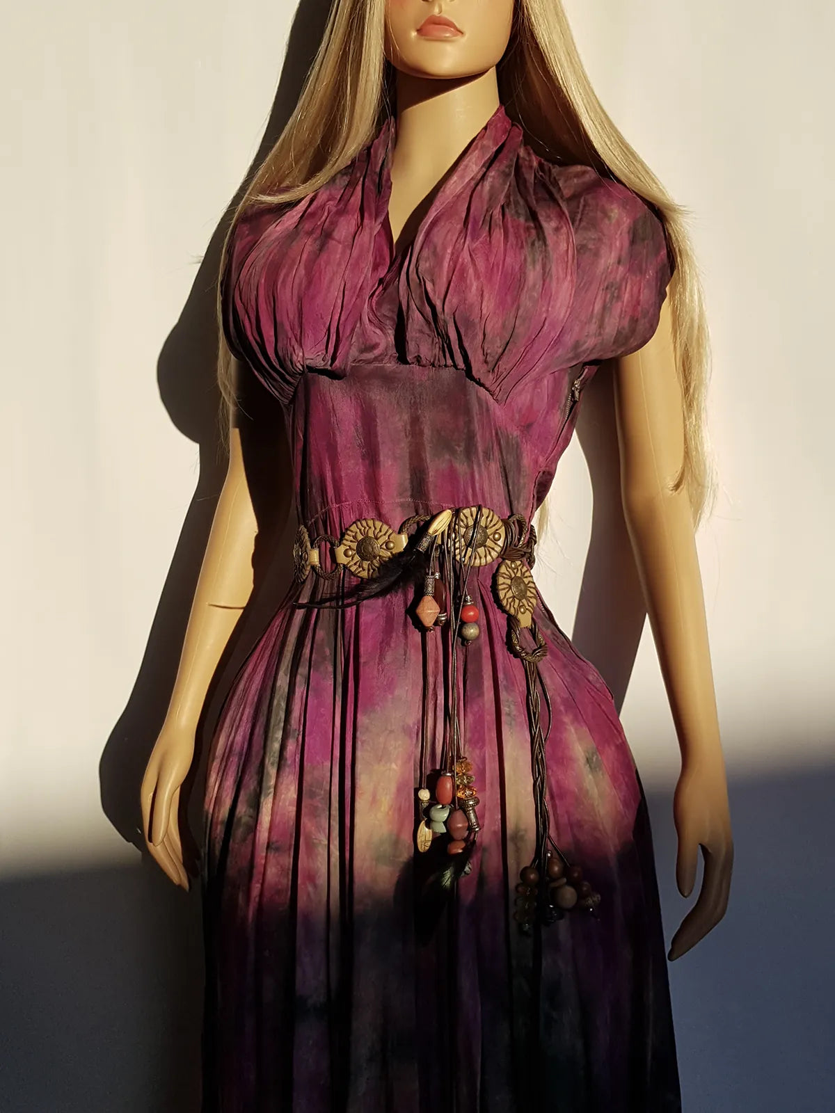Spectacular 1950s Amethyst Purple & Green Toned Hand Dyed One of a Kind Hourglass Dress - Pure Cotton - Gathered Sculptural Bust - Fitted Waist - Flared Skirt