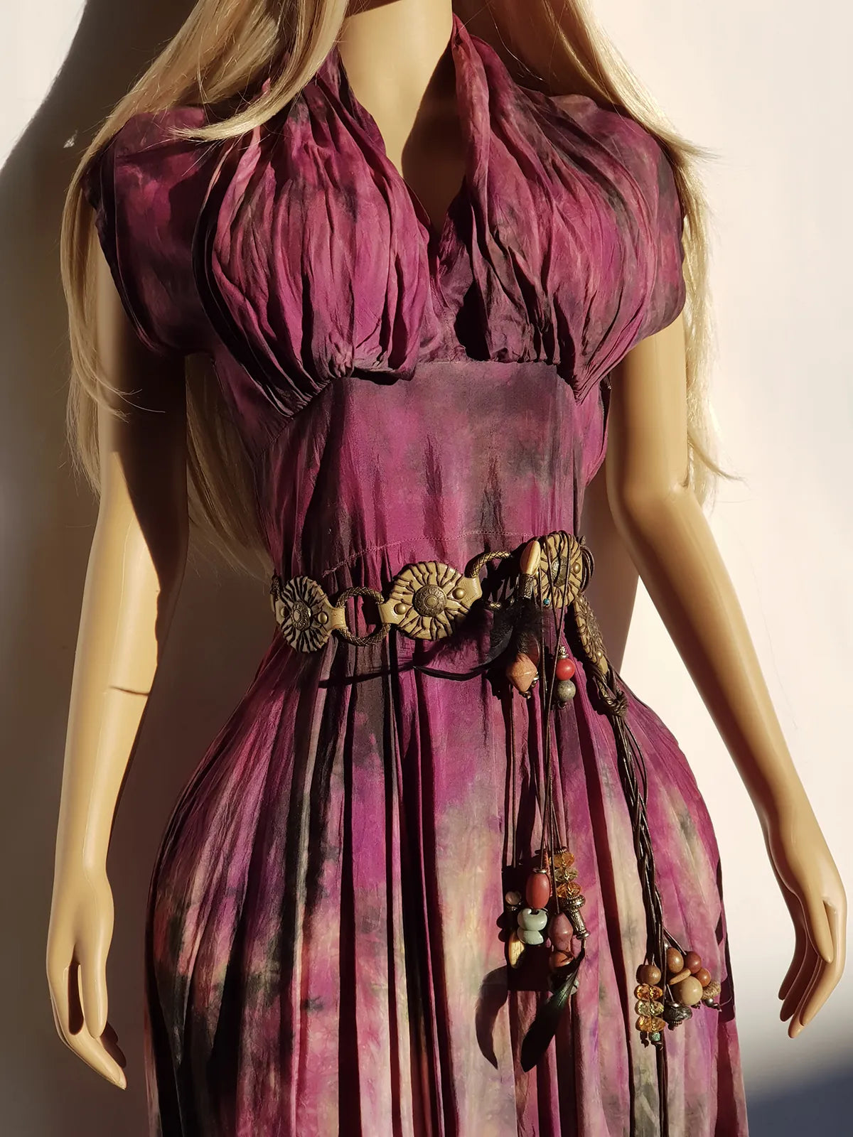 Spectacular 1950s Amethyst Purple & Green Toned Hand Dyed One of a Kind Hourglass Dress - Pure Cotton - Gathered Sculptural Bust - Fitted Waist - Flared Skirt