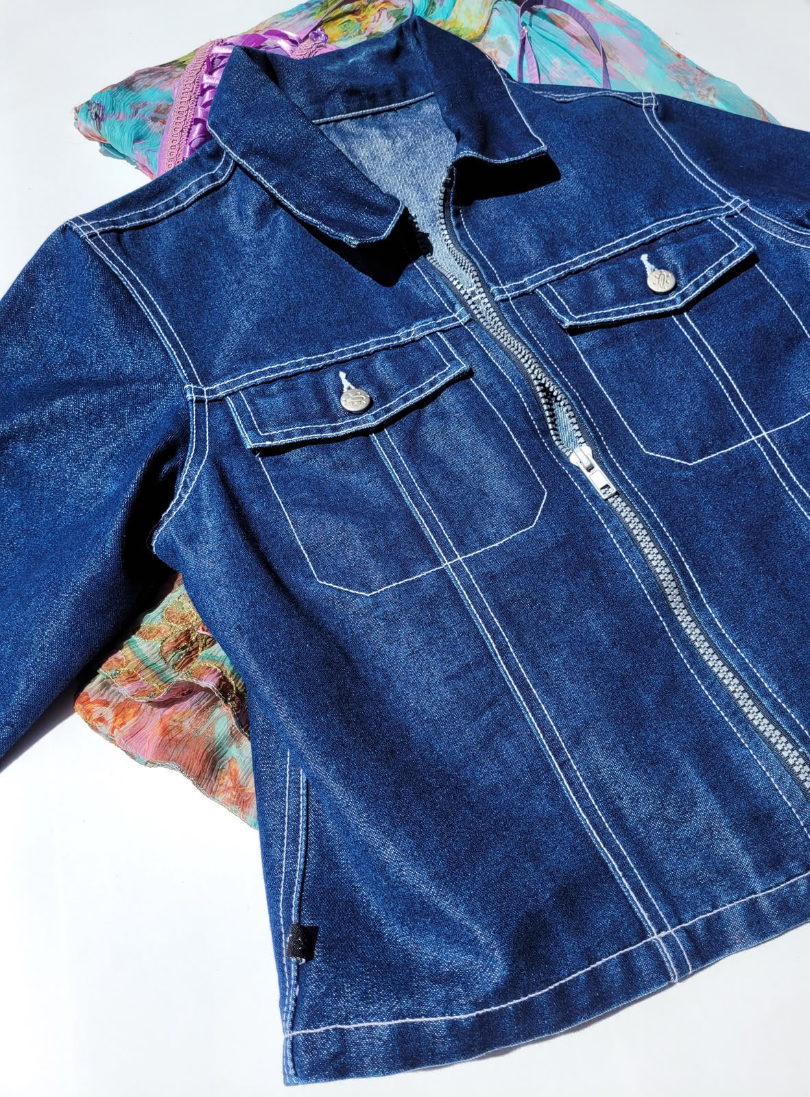 1990s Authentic Vintage Denim Workwear Motorcycle Style Jacket - Contrast Stitching - wear open or closed - ultra sexy cropped boxy fit with pockets