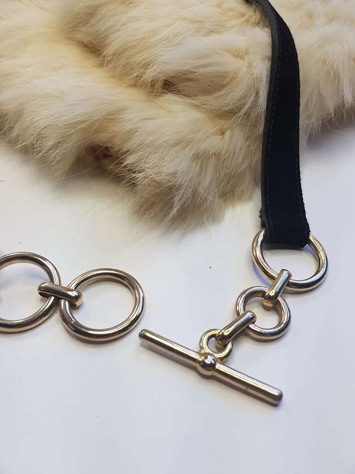 Vintage 100% Leather & Metal Belt / Choker / Bracelet in Black & Gold - Can be worn multiple ways