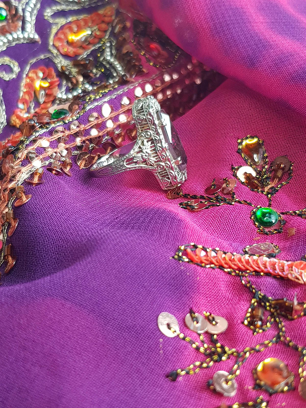 1920s Ethereal Art Deco - Amethyst & 14kt White Gold Ornate Ring - Stamped