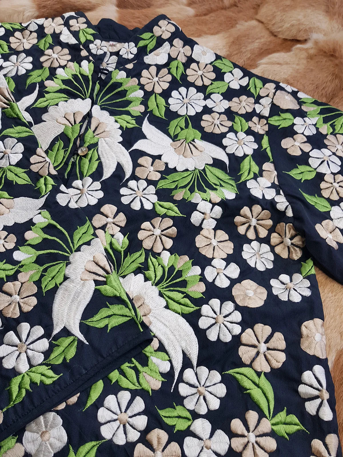 1950s Vintage Heavily Embroidered Asian Style Top - Cream & Green Tones - Intricate and Detailed