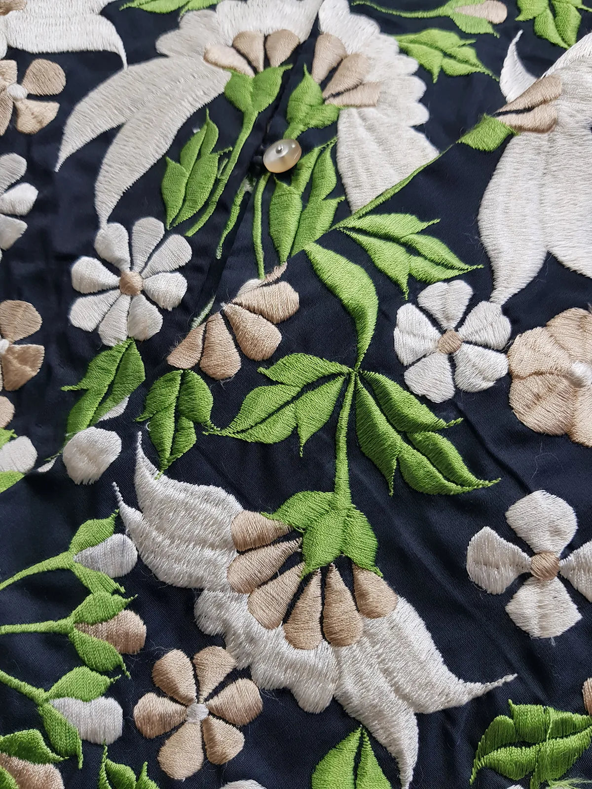 1950s Vintage Heavily Embroidered Asian Style Top - Cream & Green Tones - Intricate and Detailed