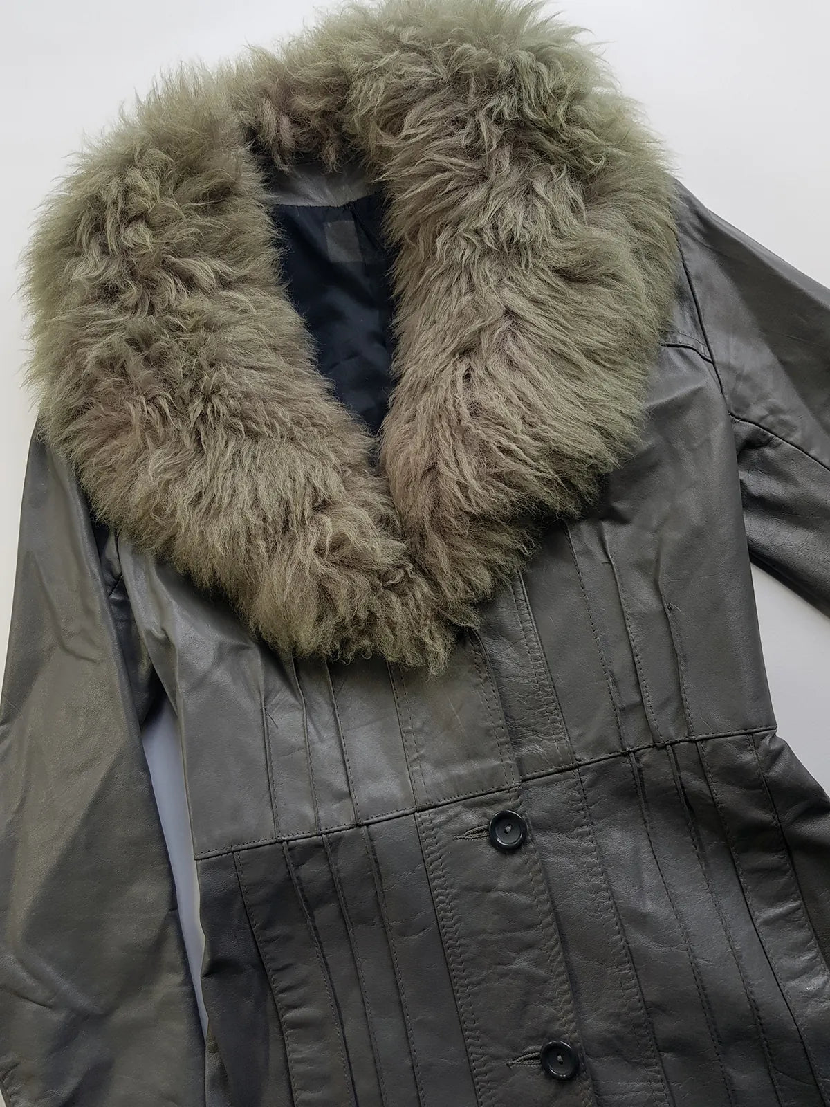 1970s Grey Spy Coat with Fur Collar - Penny Lane Almost Famous Leather Coat - Beautiful Leather Panelling & Perfect Knee Length