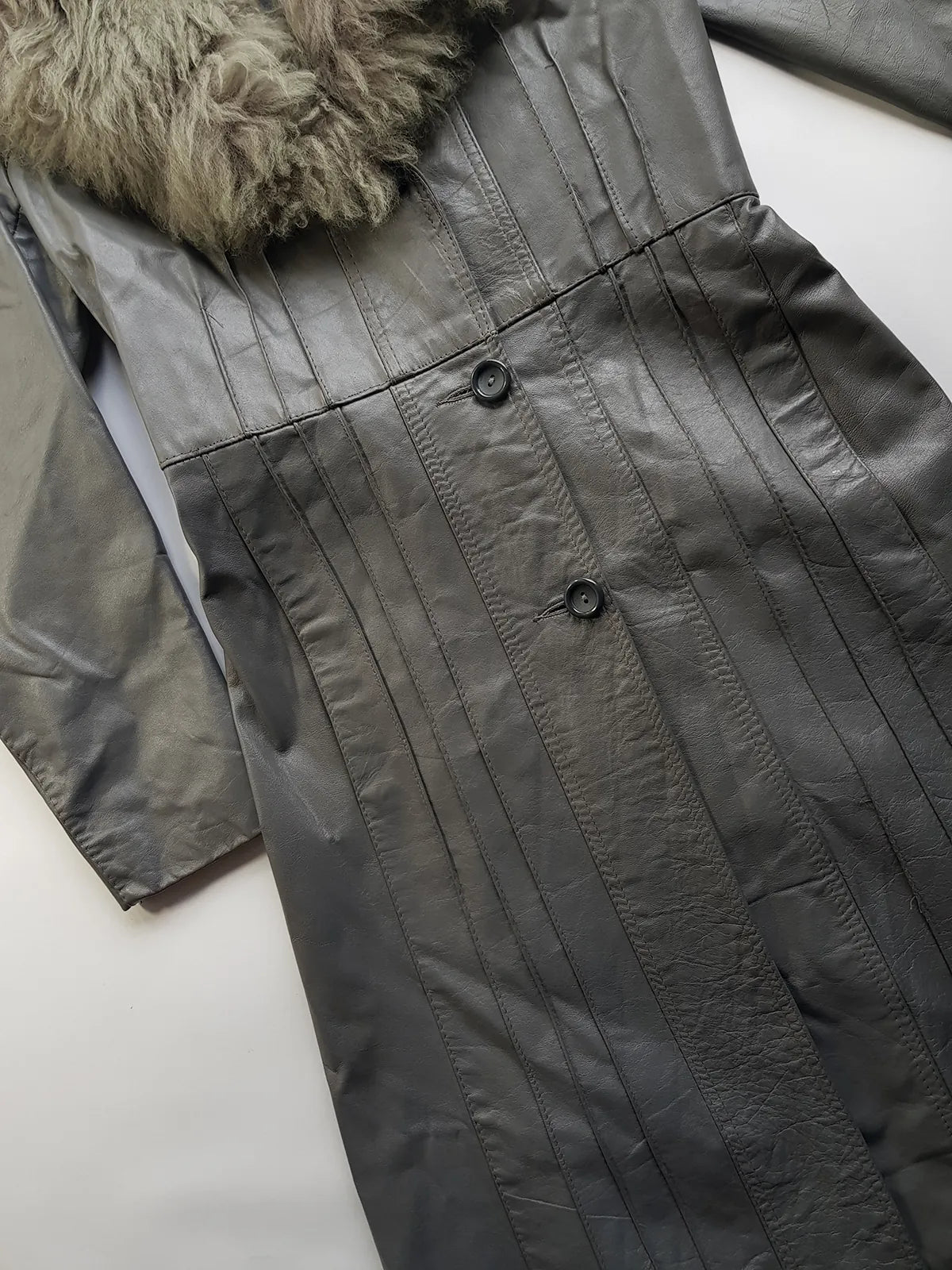 1970s Grey Spy Coat with Fur Collar - Penny Lane Almost Famous Leather Coat - Beautiful Leather Panelling & Perfect Knee Length