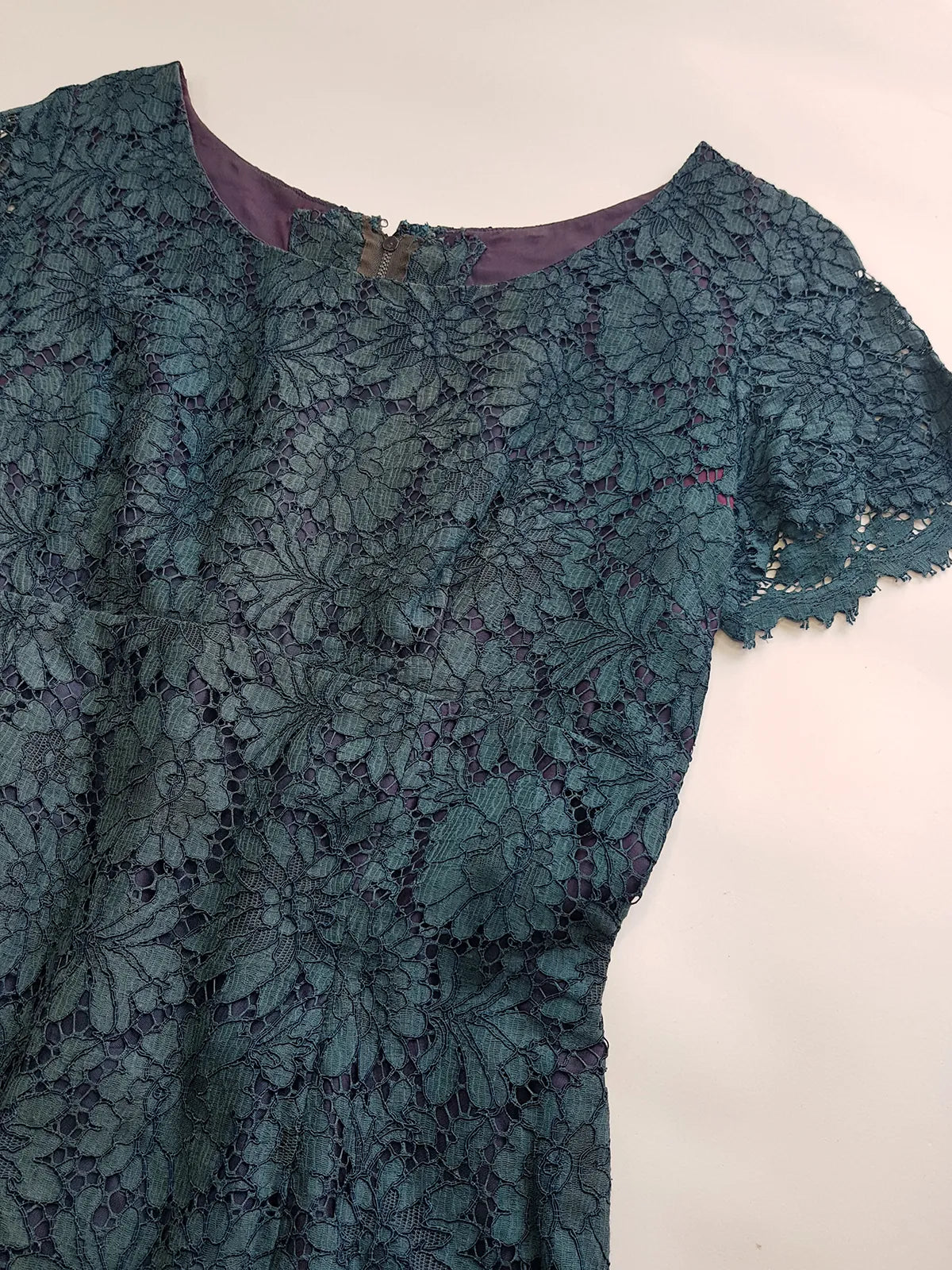 1950s Vintage Peacock Lace Dress - Scalloped Lace Hemline - Immaculate Tailoring - Fully Lined