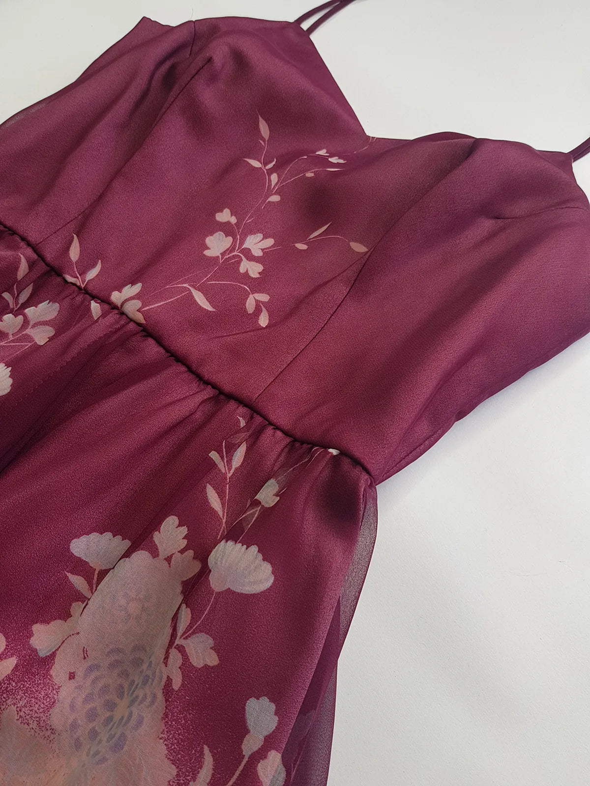 1970s Vintage Incredible Watercolor Crane Print Summertime Dress - Dusky Purples & Pinks - Hourglass Waist & Structured Bust - Double Layered Light & Strappy - Absolutely Beautiful