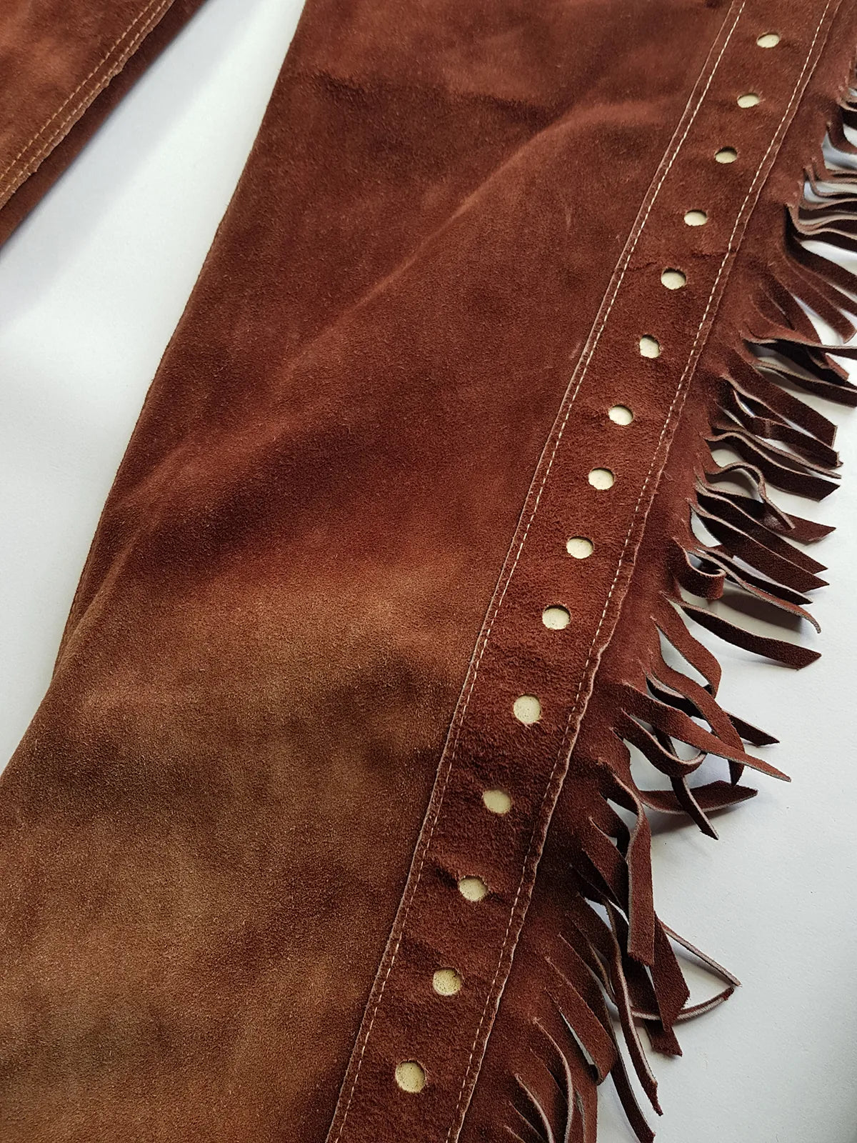 1970s Geniune Suede Cowgirl Tassel Chaps - Beautiful Soft Suede & Leather Tassel Chaps - Rich Tobacco Brown- Chunky Metal Zippers - Perfect Fit -  Iconic for a Costume