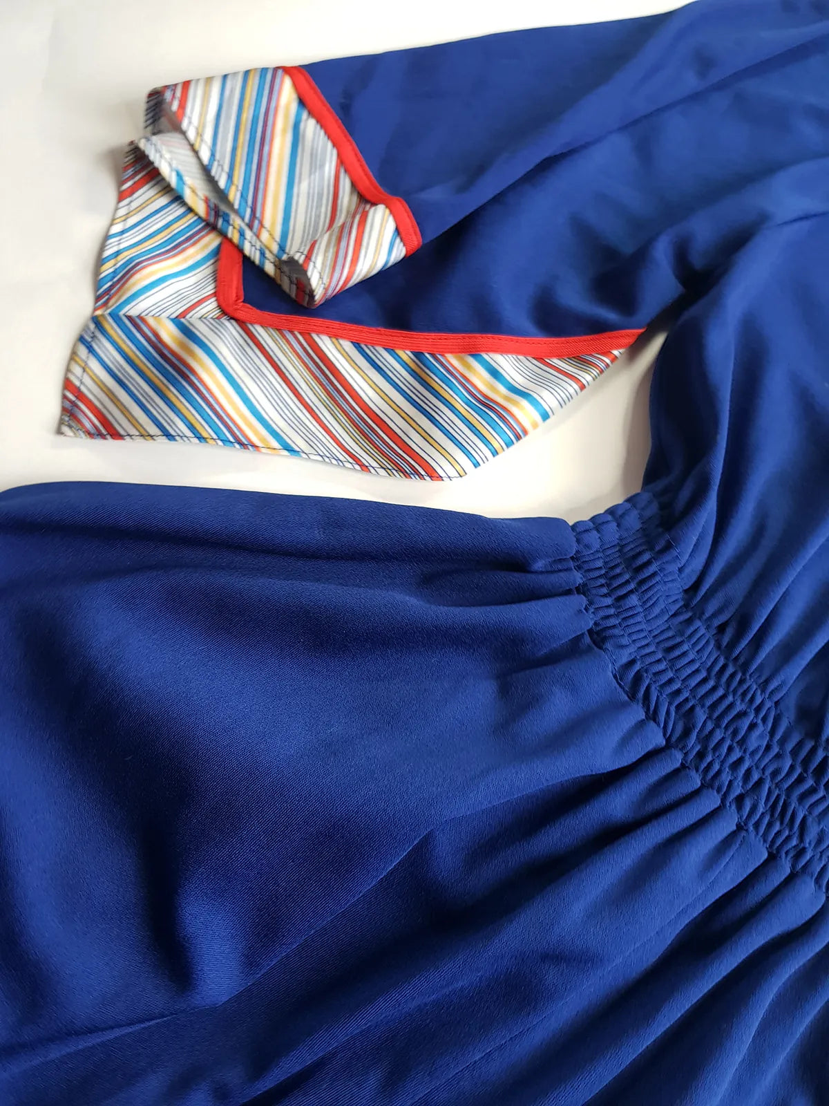 1970s Vintage Handkerchief Summertime Dress - Hourglass Waist - Off Shoulder & Knee Length - Absolutely Beautiful Asymmetrical Sleeves - Elastic Waist