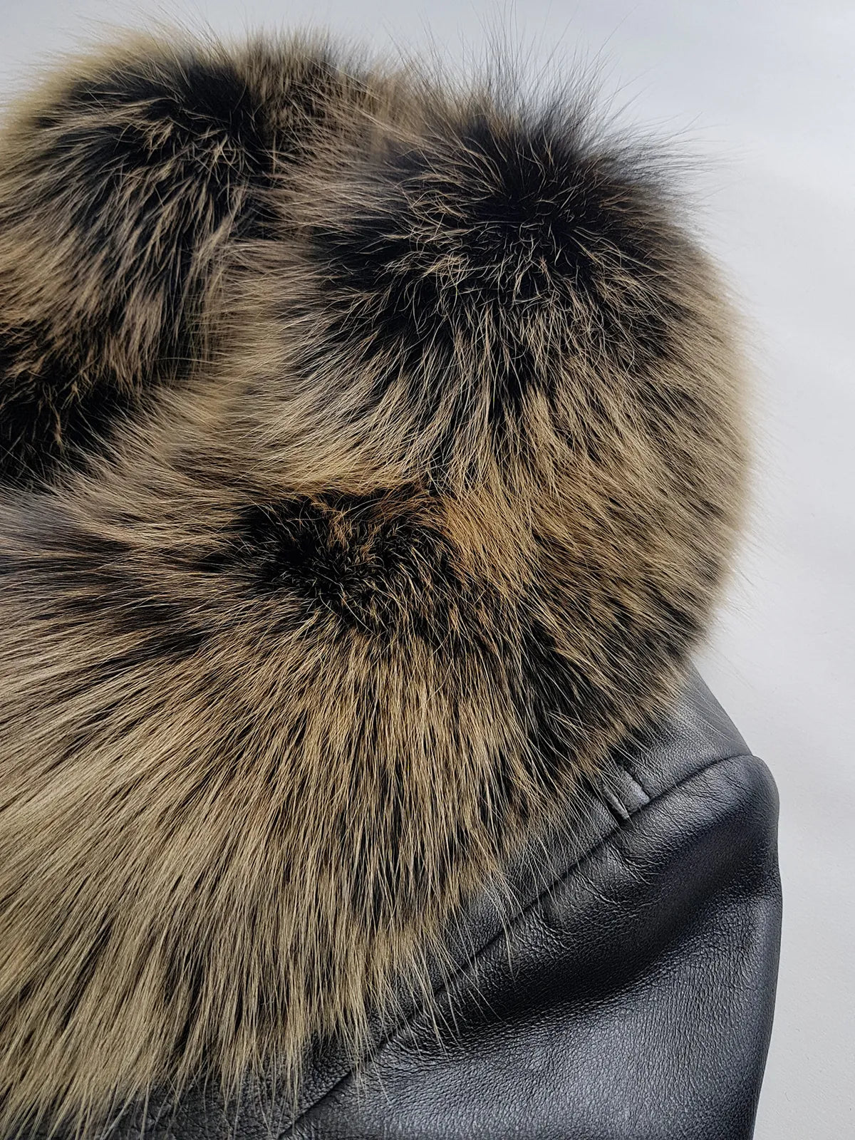 Vintage 2000s Black Leather & Ultra Plush Fox Fur Spy Coat - Super Buttery Soft - 100% genuine Leather & Fur Collar - Fully Lined