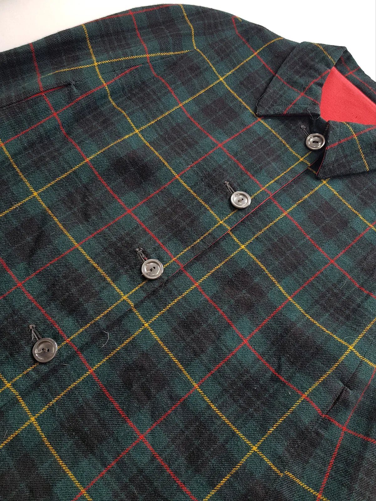 Vintage 1960s Plaid Cape in Hunter Green with Knockout Red Lining - Ralph Lauren Equestrian Style - Button Front Closure