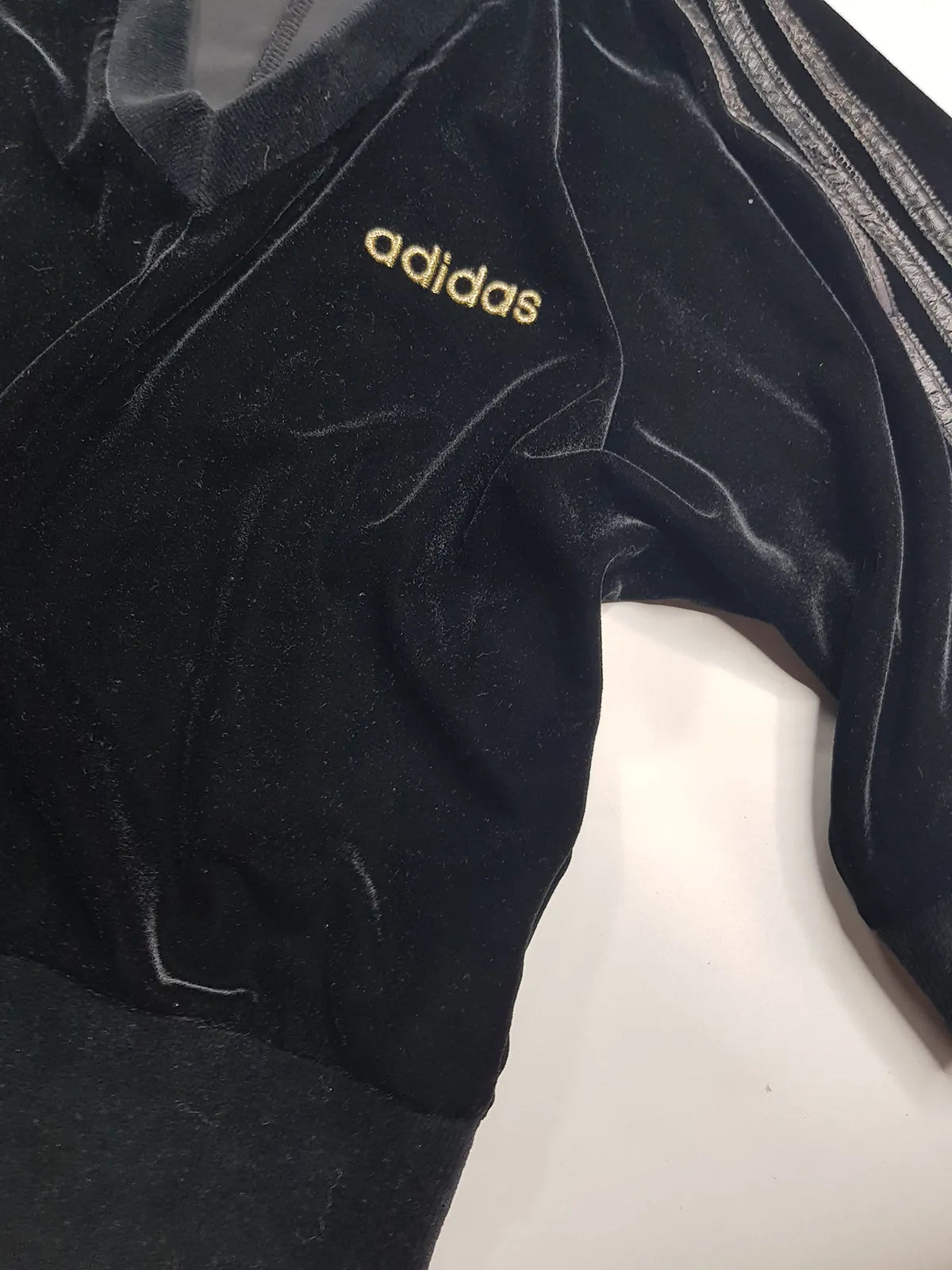 1990s Authentic Adidas Velour Sexy Pilates Princess Vintage Black & Gold Cropped Top - Super Soft & Dreamy Feel - Embroidered Adidas- Leather Striping Shoulder Features