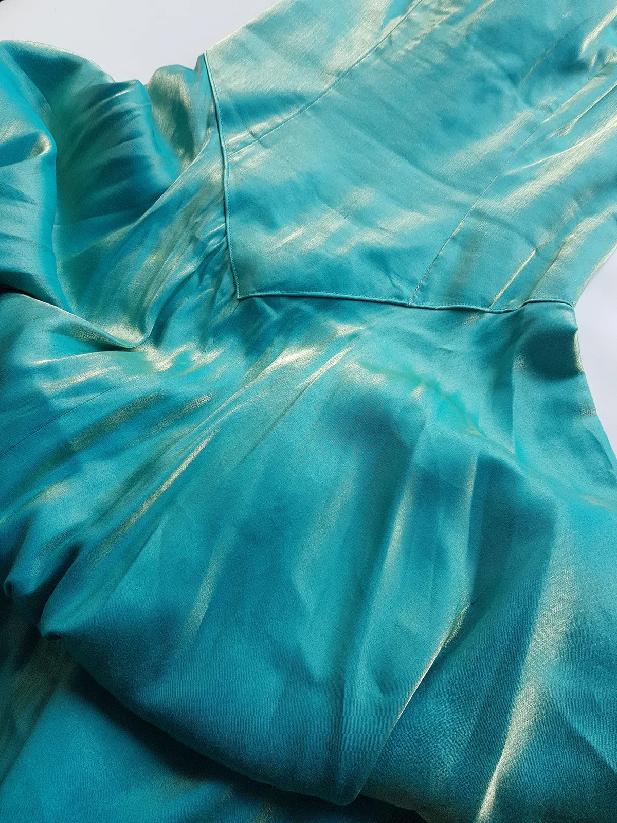 Ultimate 90s Siren / Mermaid Floor Length Dramatic Strapless Corset Gown - Iridescent Shimmery Blue with Gold Flare - Scalloped Hemline - Fully Boned Bodice