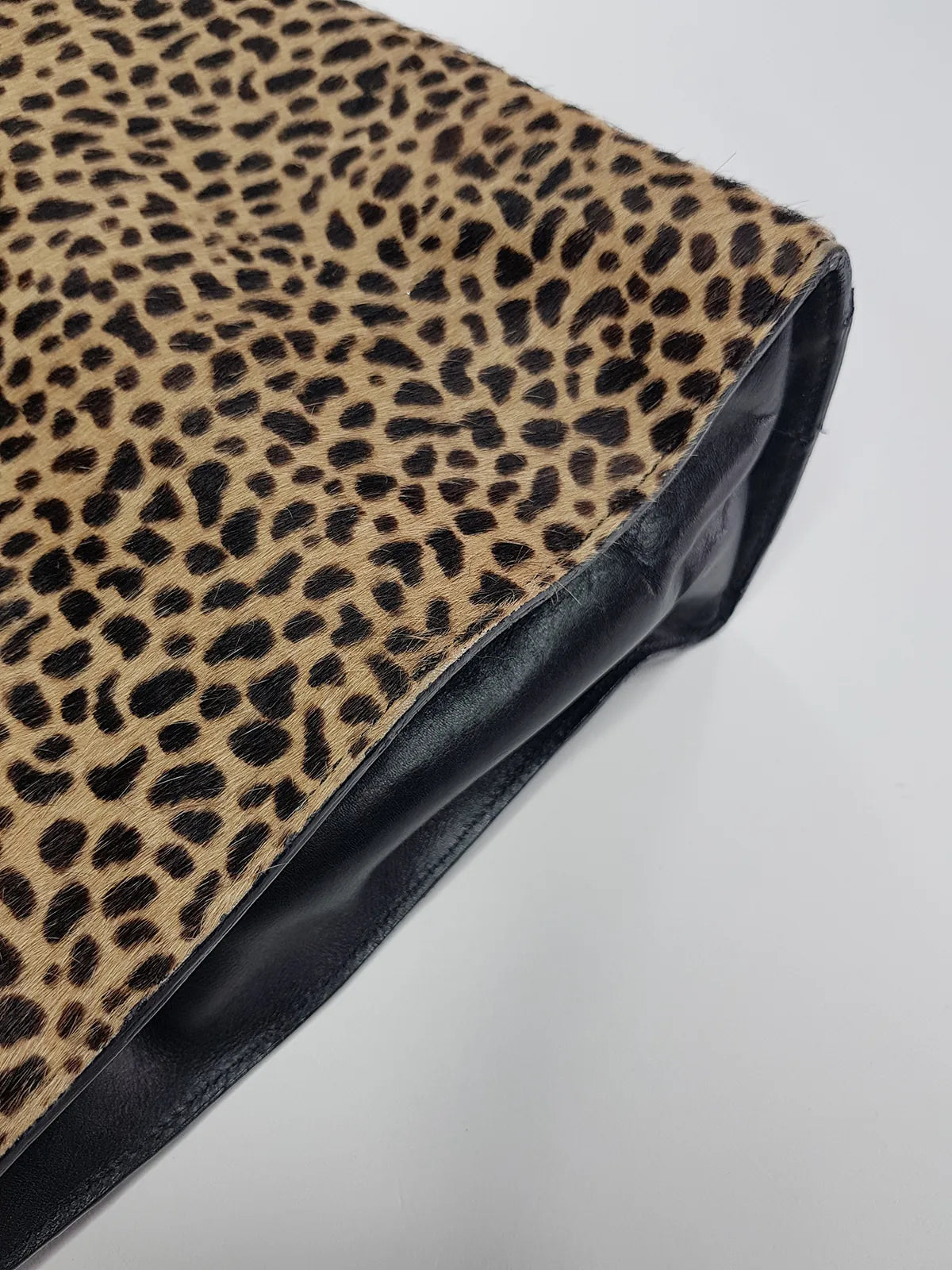 Perfect Vintage Italian Made 100% Genuine Leather Pony Hair Leather Purse