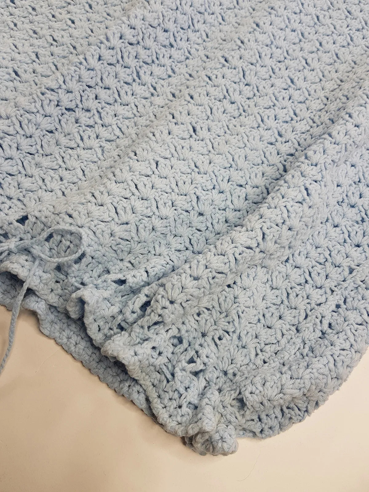 Very Sweet 1950s Rare Handmade knit top in Baby Blue - So Marilyn Monroe off-duty Vibes - Hand knitted pure wool - Square Neck - Drawstring Cinched Waist & Little Tassels