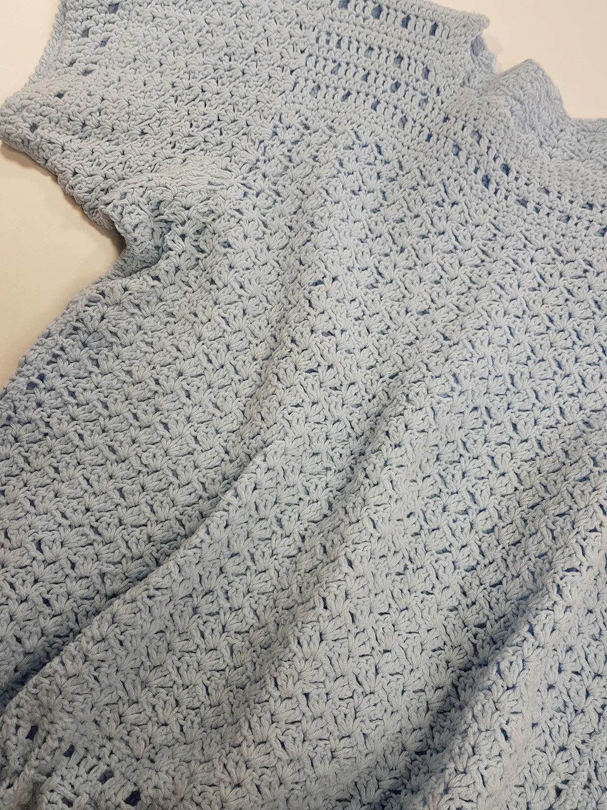 Very Sweet 1950s Rare Handmade knit top in Baby Blue - So Marilyn Monroe off-duty Vibes - Hand knitted pure wool - Square Neck - Drawstring Cinched Waist & Little Tassels