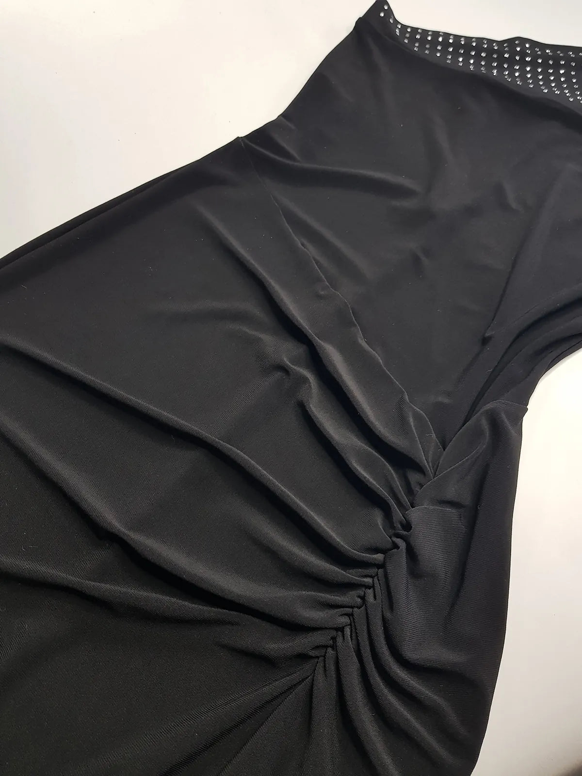 Iconic 90s Super Sexy Crystal Encrusted One Shoulder Gown - Absolutely Beautiful Silhouette & Hip Ruching - Black with Diamonds - Stretch body hugging high quality fabric