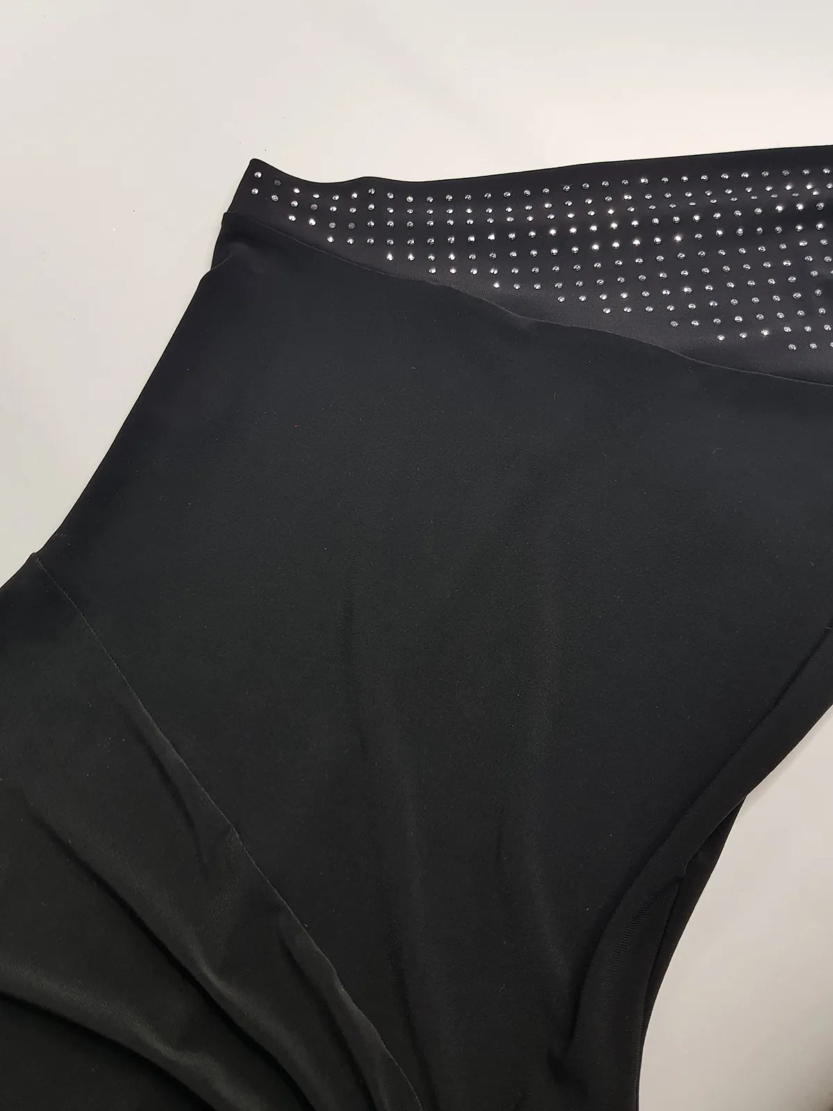 Iconic 90s Super Sexy Crystal Encrusted One Shoulder Gown - Absolutely Beautiful Silhouette & Hip Ruching - Black with Diamonds - Stretch body hugging high quality fabric