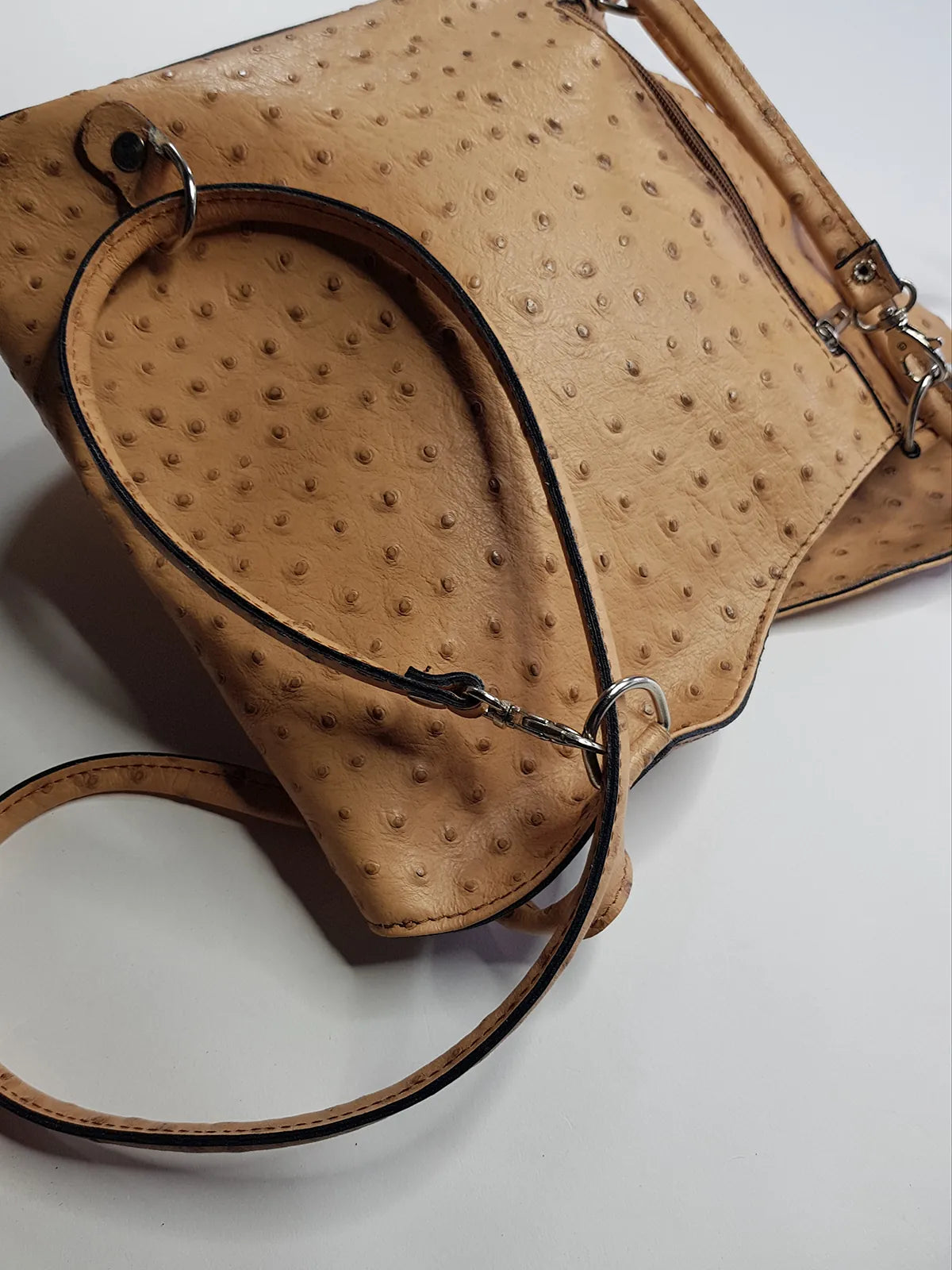 Authentic Vintage Italian Ostrich Leather Bag - Designer Pelle Di Giada Ostrich Handbag - Silver Hardware - Single Exterior Pocket