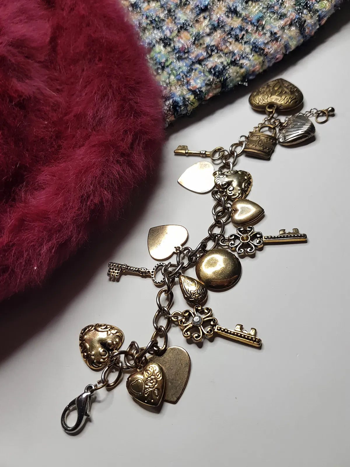 80s Vintage Romantic Whimsigoth Heart Padlocks & Keys Charm Bracelet in Mixed metals - Heavy & Beautiful Antique Metals - Engraved Hearts