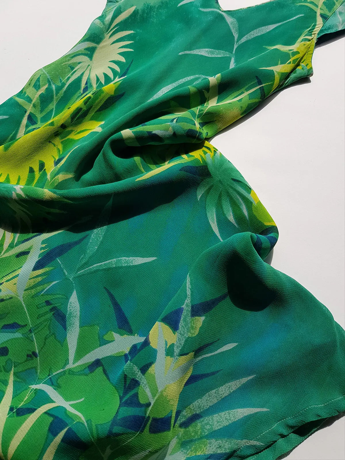 Rene Derhy Designer 90s Vintage Incredible Ruffled Green Dress in Tropical Print - Wrap look - very light and flowy