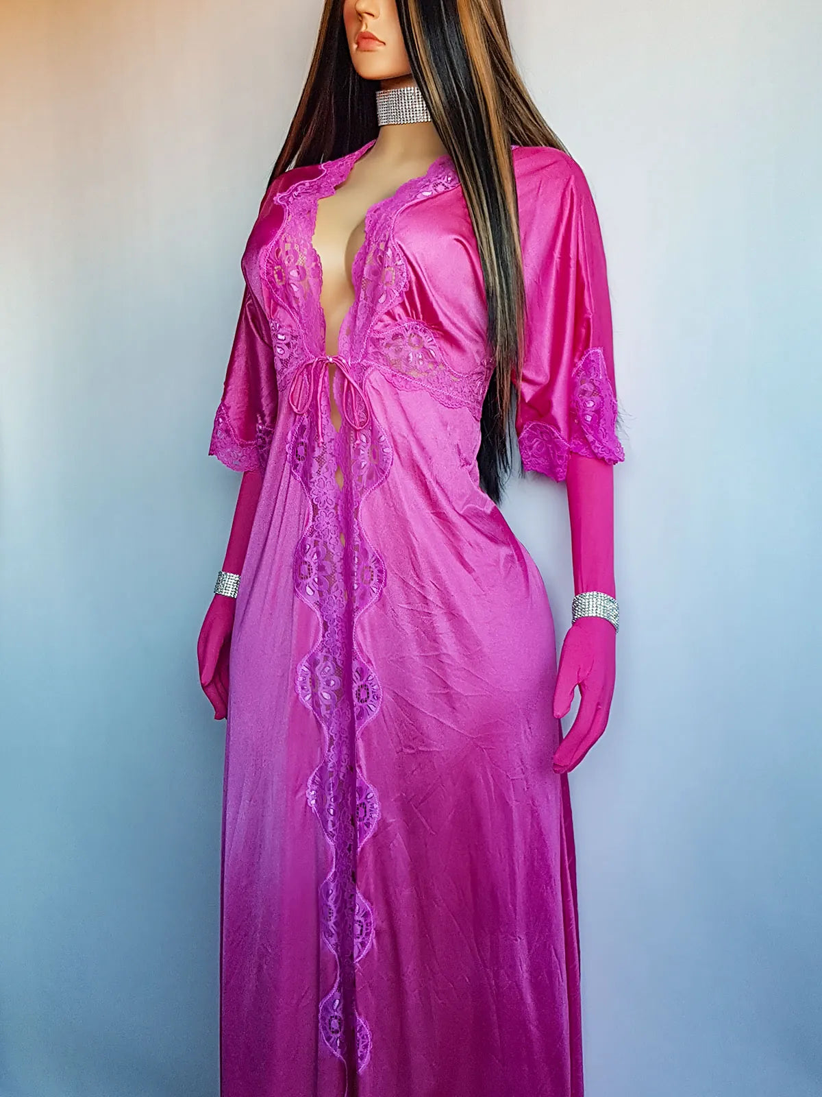 Authentic Vintage Slinky Lace & Satin Floor Length Robe in Rich Pink - Tie Front - Elbow Length sleeves - Open from the waist