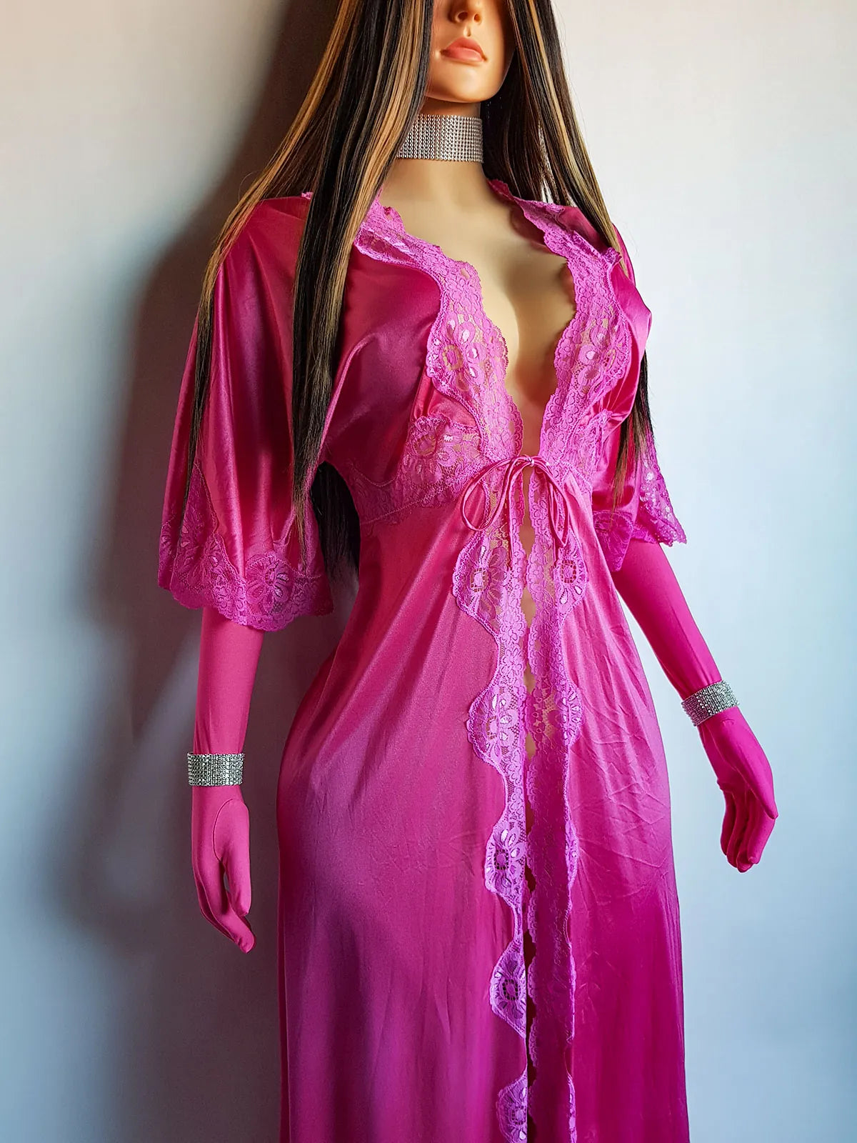 Authentic Vintage Slinky Lace & Satin Floor Length Robe in Rich Pink - Tie Front - Elbow Length sleeves - Open from the waist