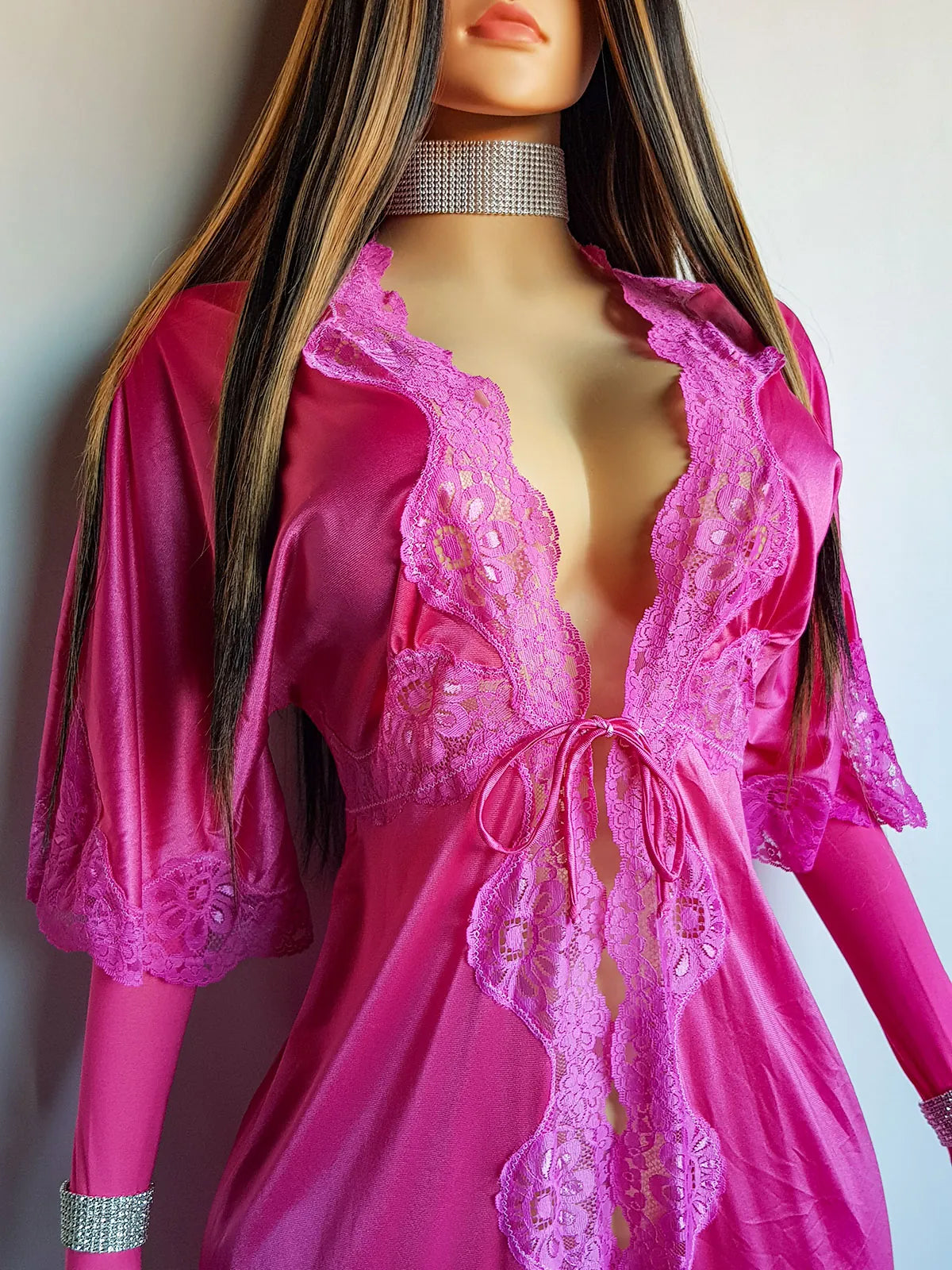 Authentic Vintage Slinky Lace & Satin Floor Length Robe in Rich Pink - Tie Front - Elbow Length sleeves - Open from the waist