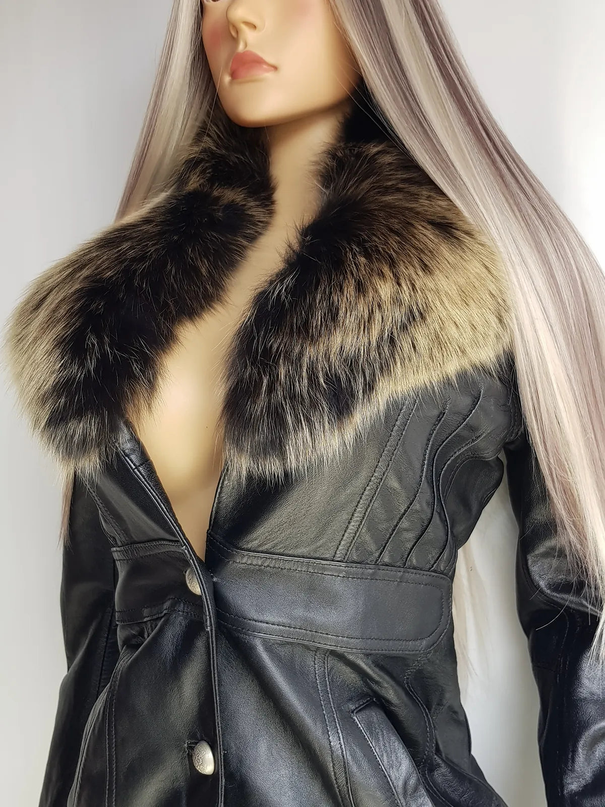 Vintage 2000s Black Leather & Ultra Plush Fox Fur Spy Coat - Super Buttery Soft - 100% genuine Leather & Fur Collar - Fully Lined