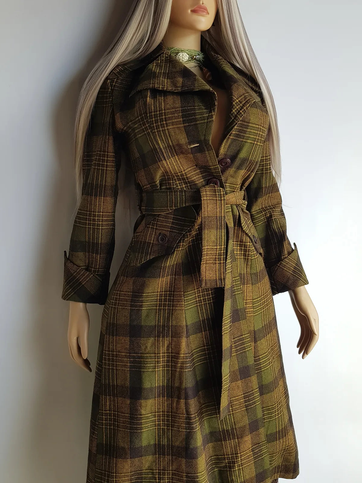 1970s Couture Tailoring Plaid Wool Coat - Absolute Perfection - Very Vivienne Westwood Style- Olive Green Mustard Tones - Stiff Collar & Beautifully Cut Pockets