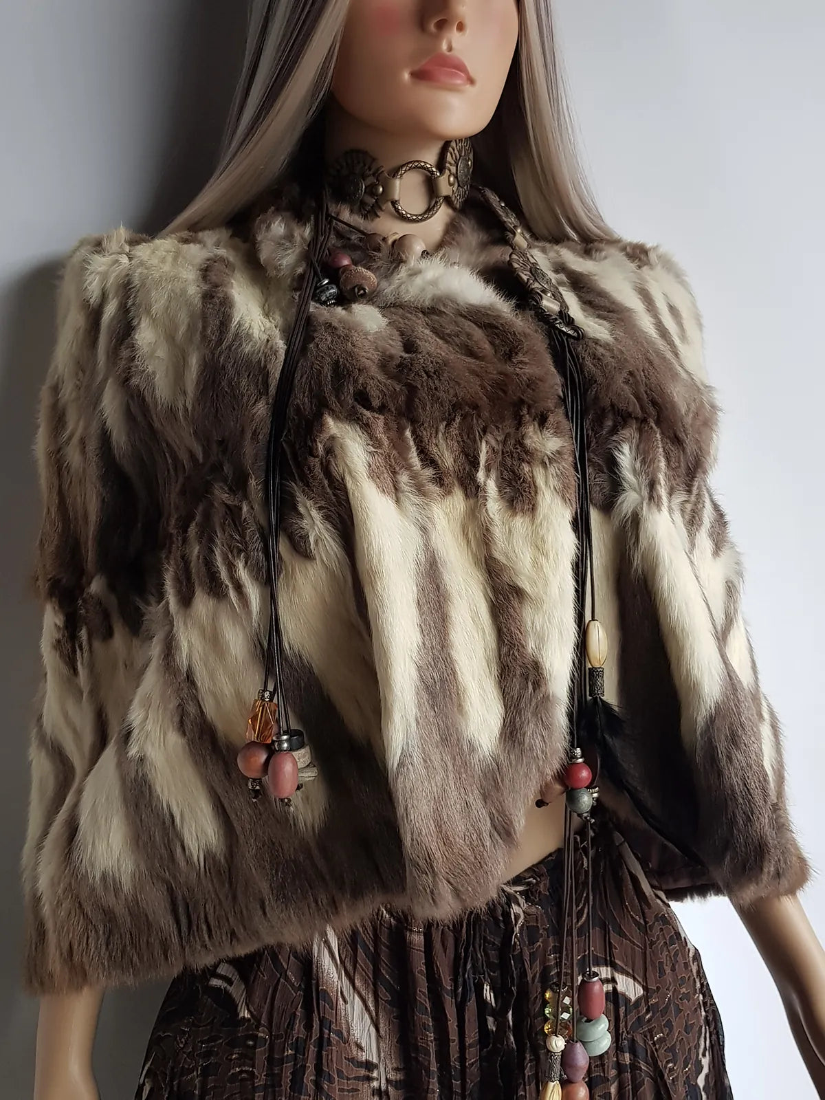 1920s Antique Ermine Cape - Beautiful Structual Shoulders & Draped Front - Fully Lined - Clasp Closure