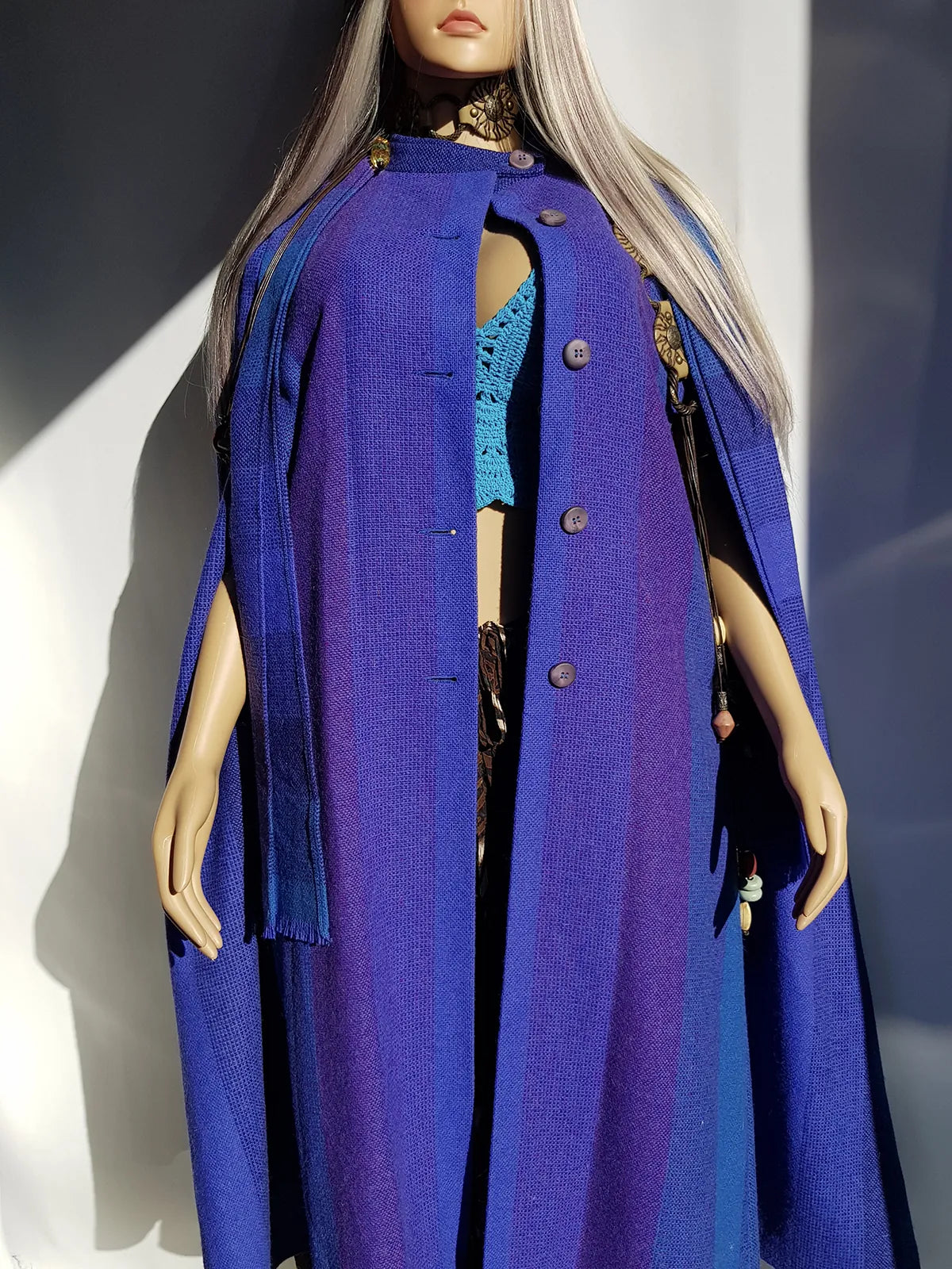 Vintage Really Special - 100% Irish New Wool Cape / Coat in Blue & Purple Tones - Full Length - Insanely High Quality and Immaculate Tailoring