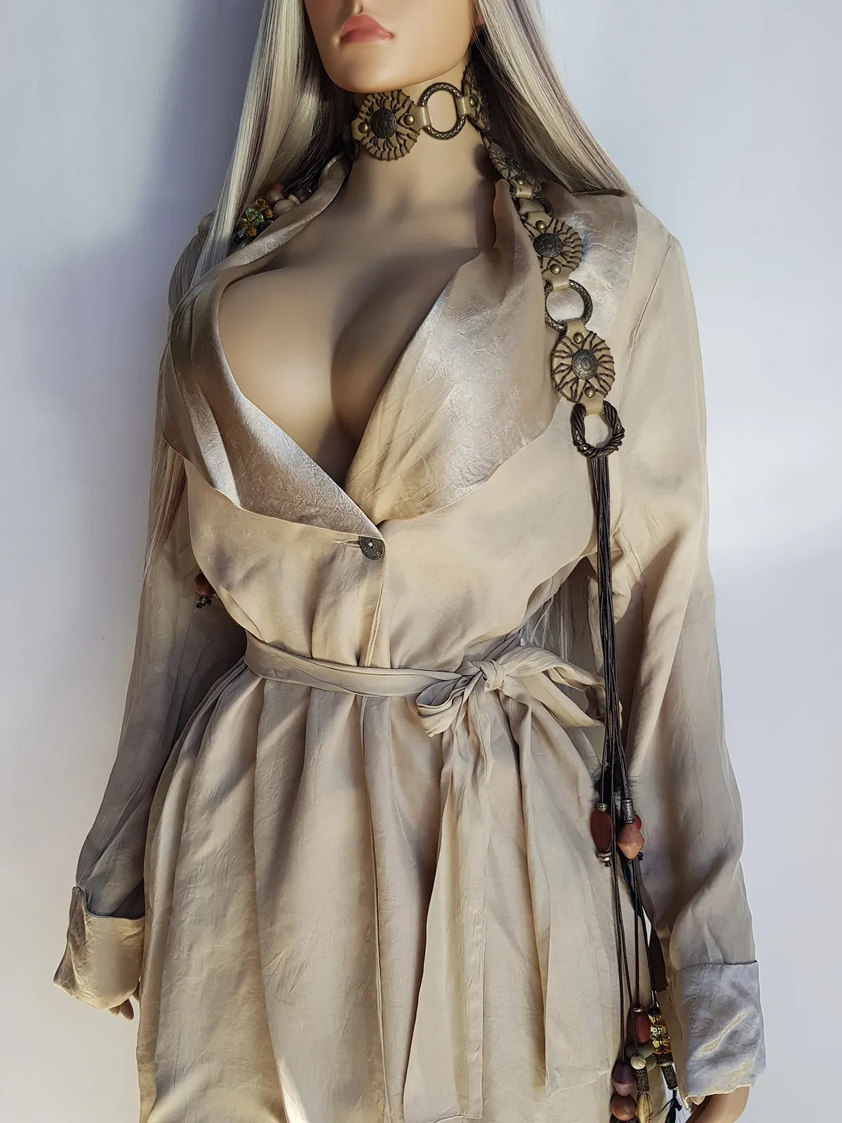 Dreamy Vintage Bohemian Slinky Jacket in Spectacular Pearl Tones - Iridescent Satin finish on Collar with Beautiful Inlaid Button - Tie Hourglass Waist - Perfect Layering Piece