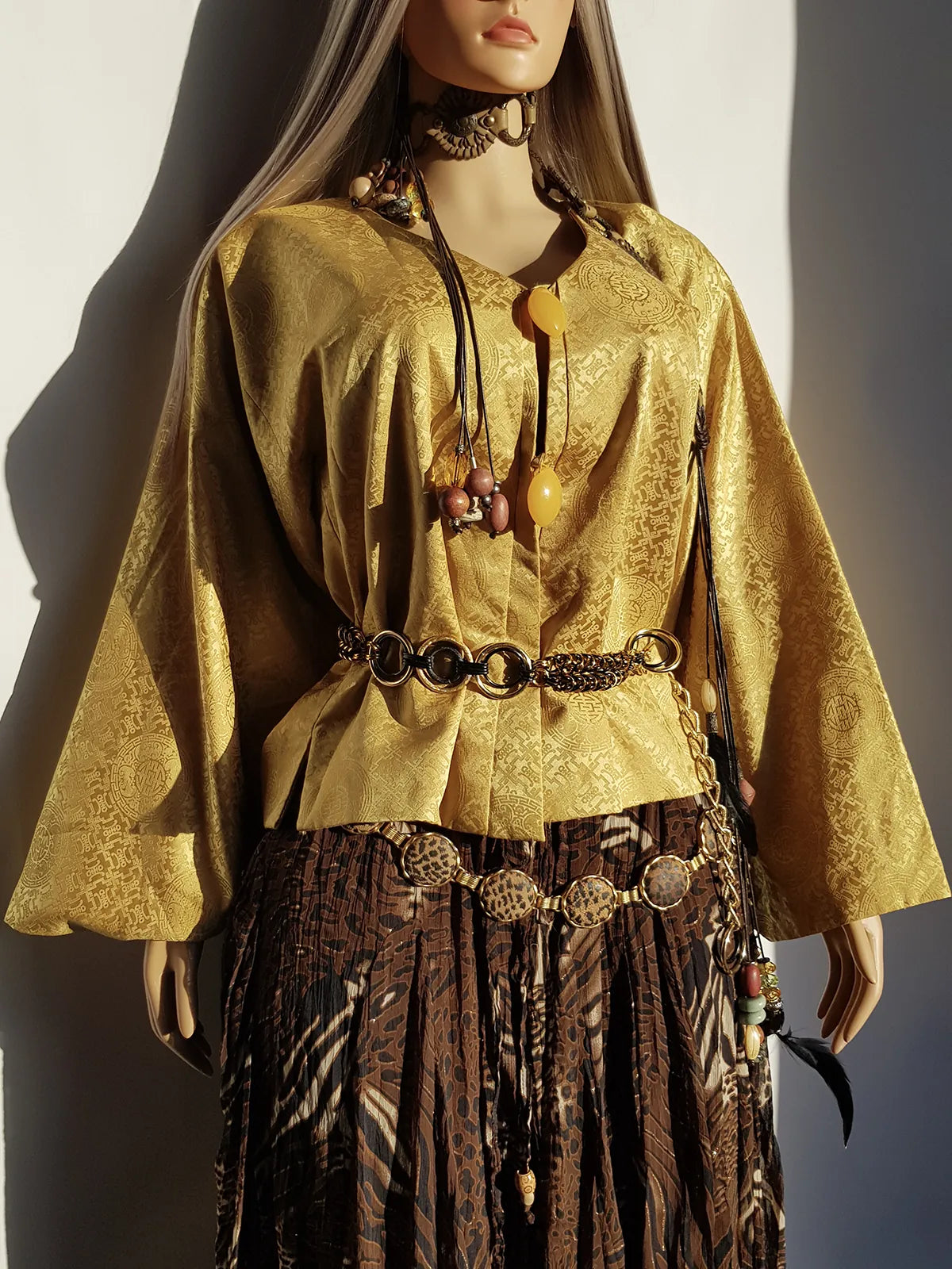 Vintage Golden Oriental Jacket with Large Feature Buttons - Stunning Print - Flared Sleeves