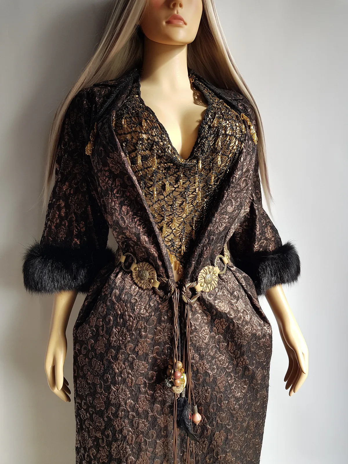 1950s Vintage Bronze Evening Coat with Fur Sleeves - Floral Metallic Print - Immaculate Tailoring - Fully Lined