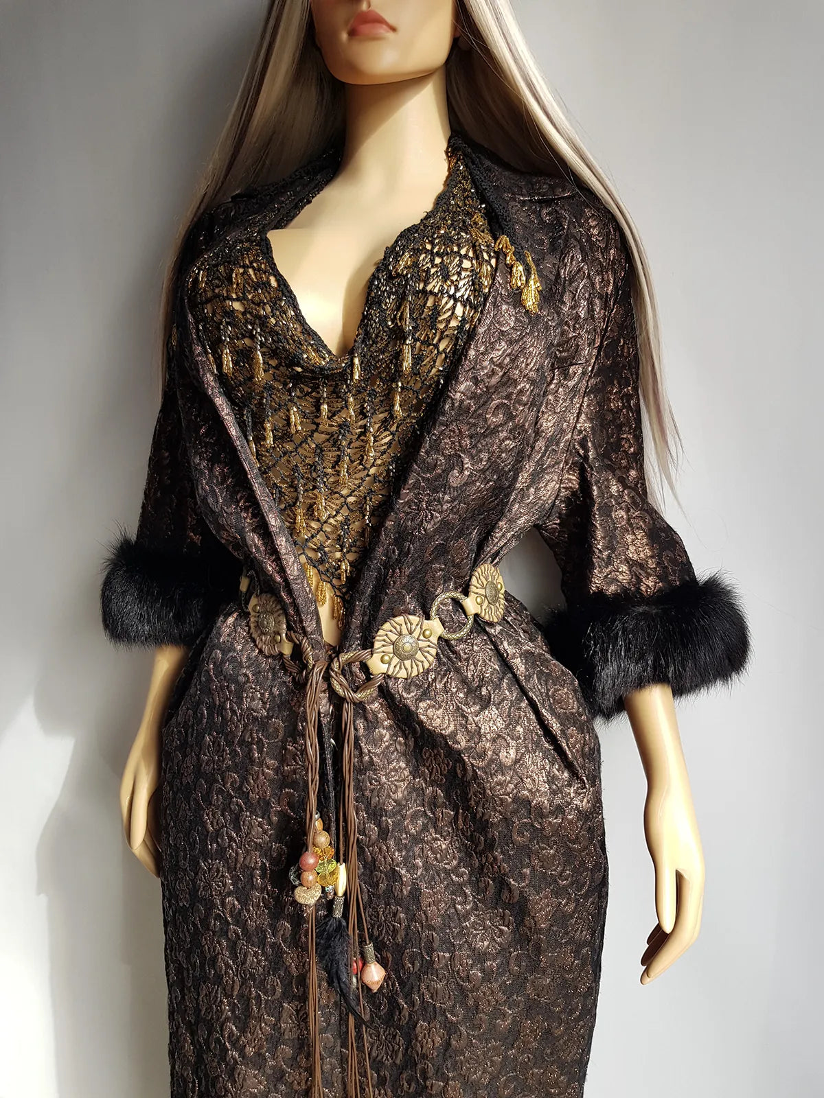 1950s Vintage Bronze Evening Coat with Fur Sleeves - Floral Metallic Print - Immaculate Tailoring - Fully Lined