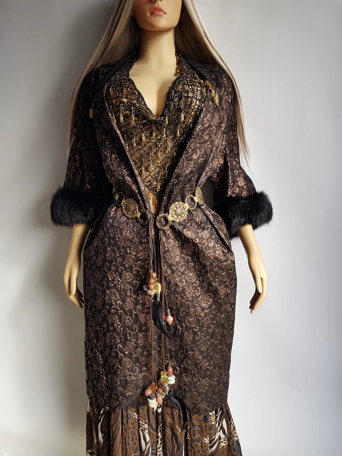 1950s Vintage Bronze Evening Coat with Fur Sleeves - Floral Metallic Print - Immaculate Tailoring - Fully Lined